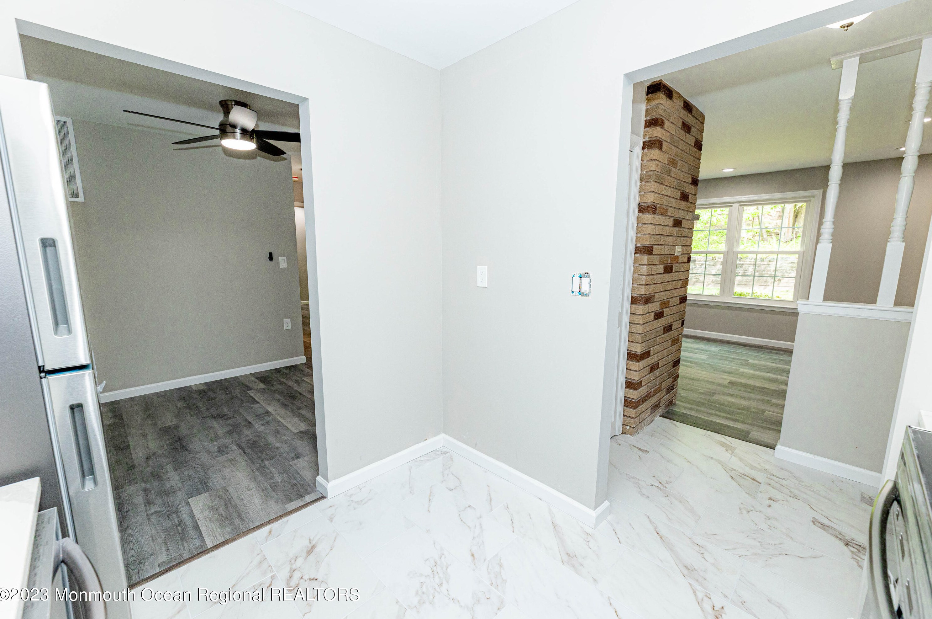 606 Wellington Pl, Matawan NJ 07747-1922 exterior