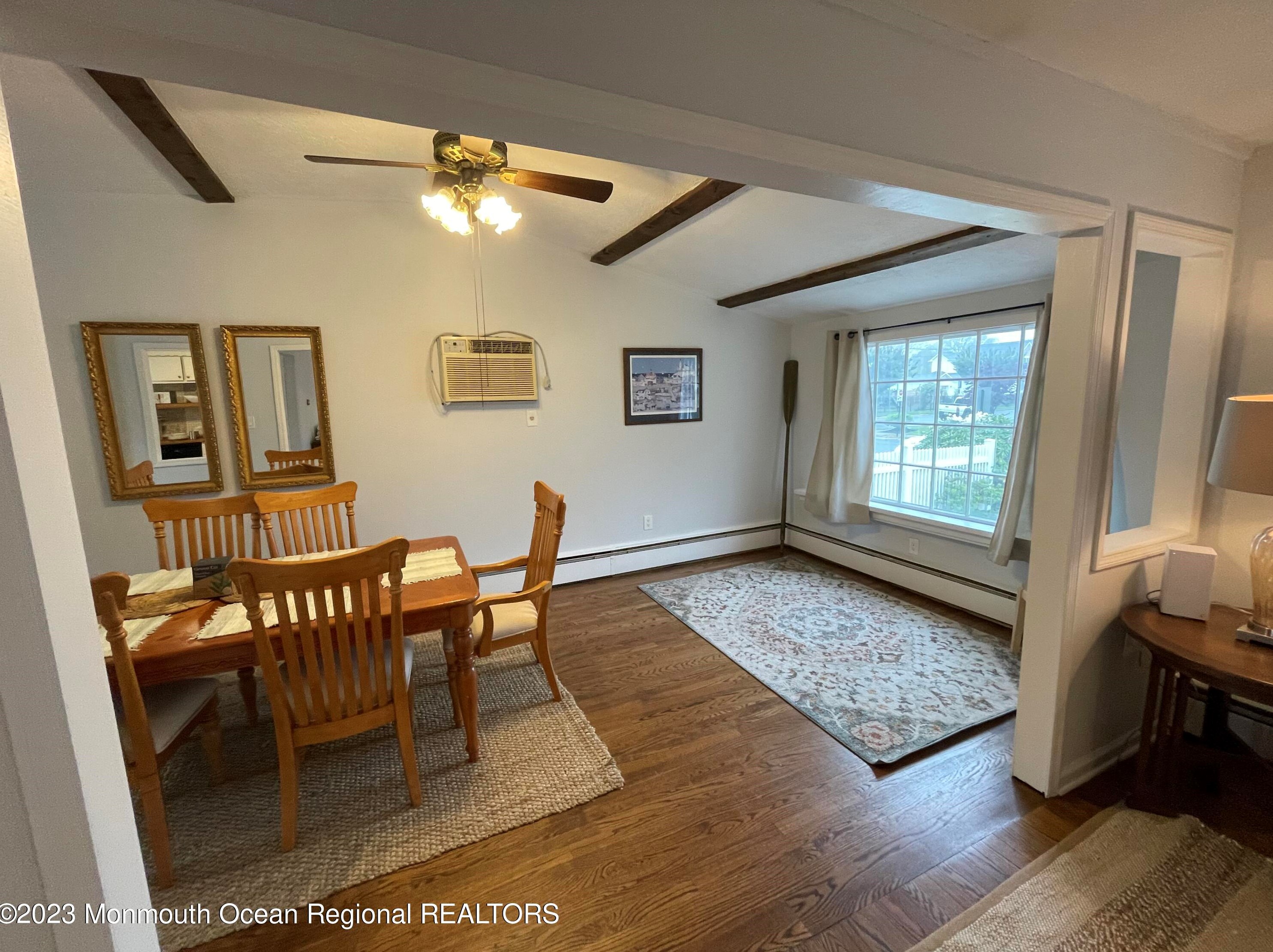 817 Ocean Rd, Wall Township, NJ 07762
