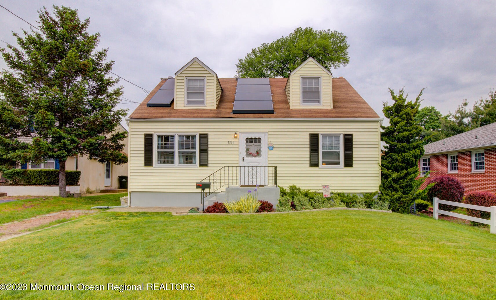 1311 Walnut Ave, Tinton Falls, NJ 07712