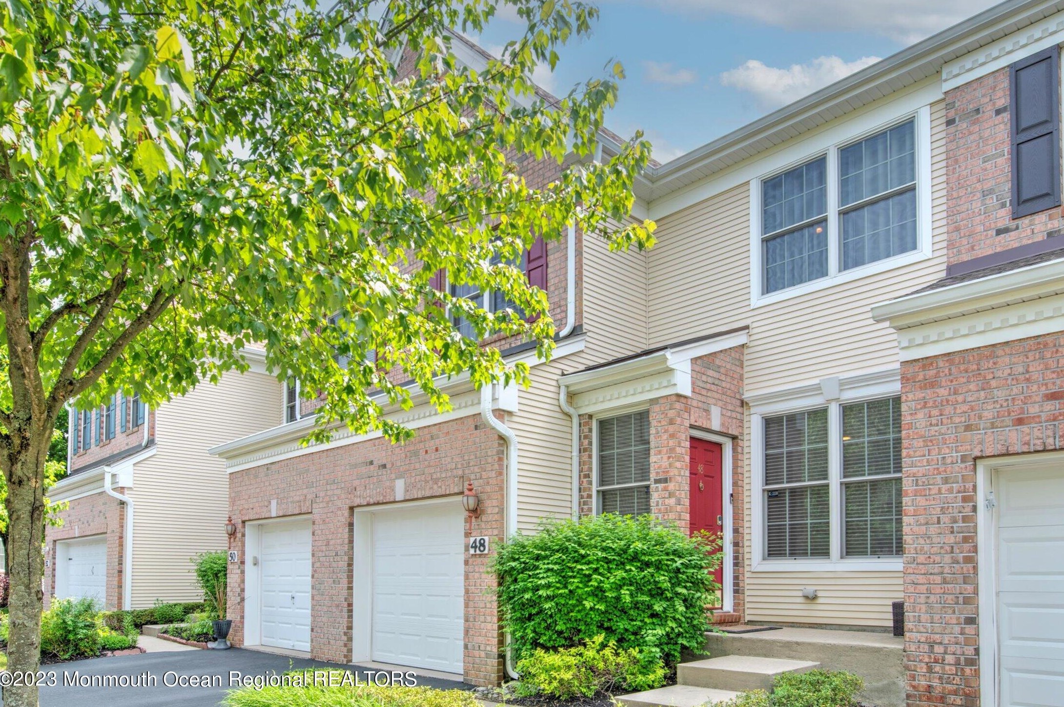 48 Demarest Dr, Millstone Township, NJ 07726-4196