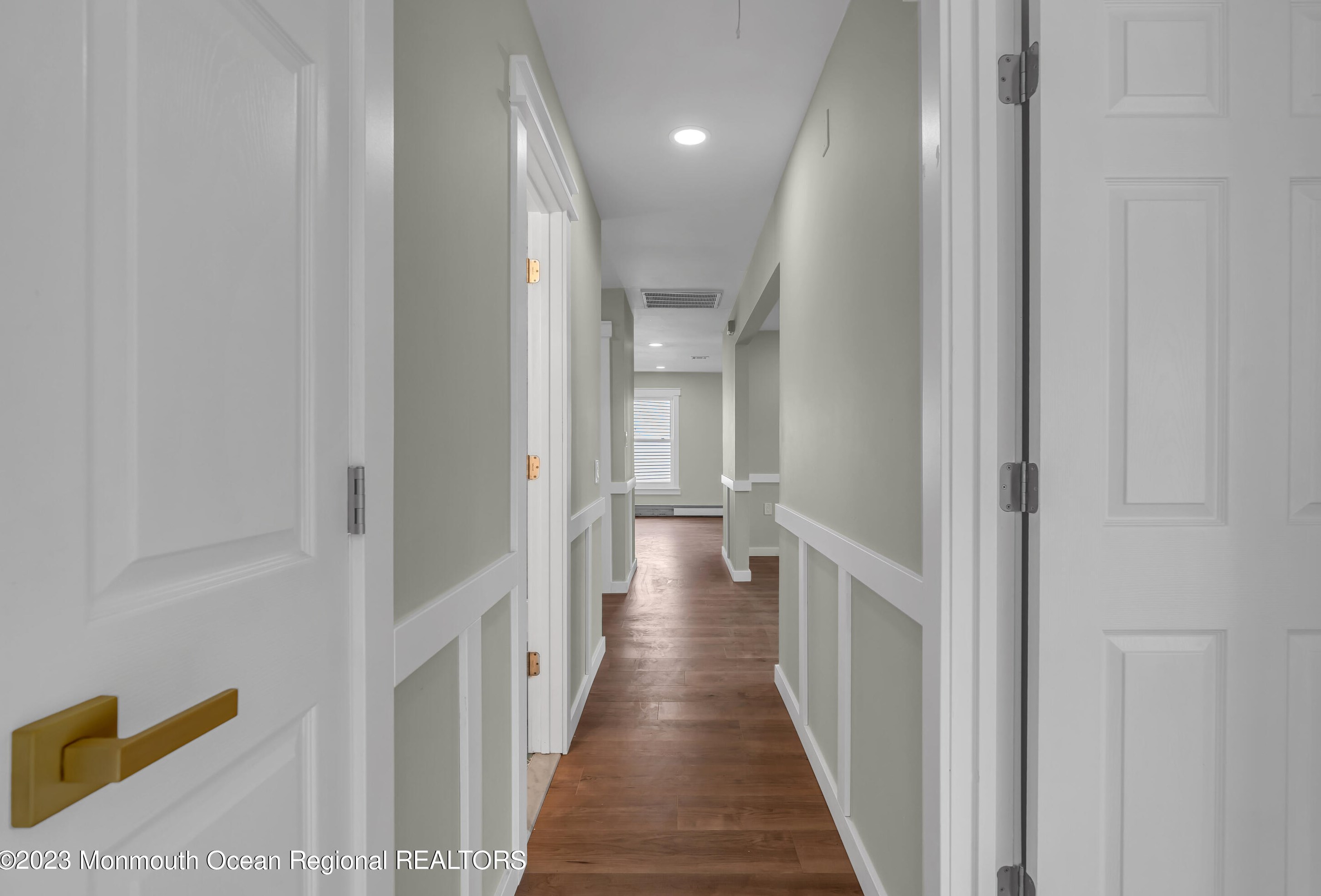 16 Wakan Ct, Toms River NJ  08757-6245 exterior