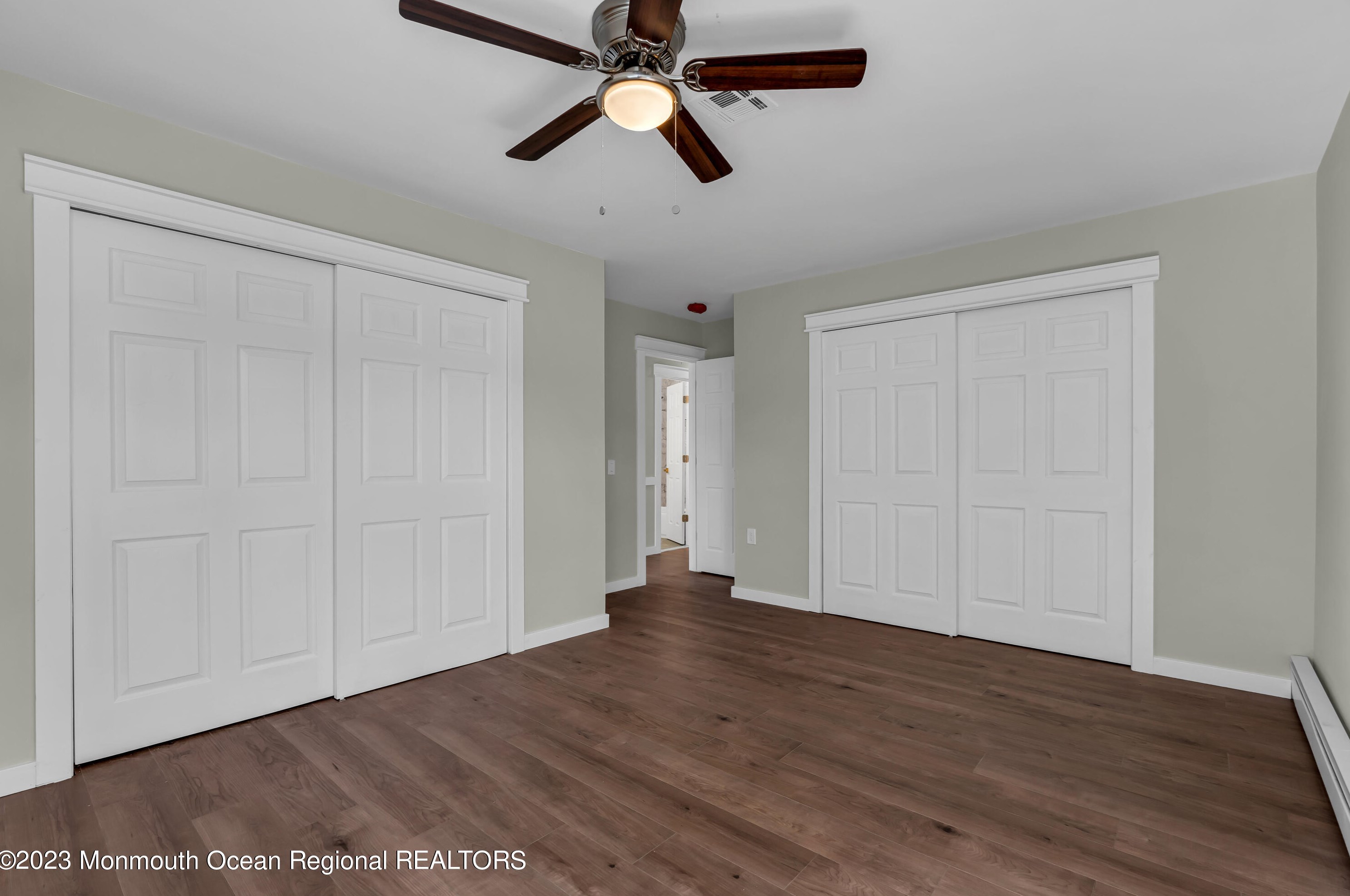 16 Wakan Ct, Toms River NJ  08757-6245 exterior