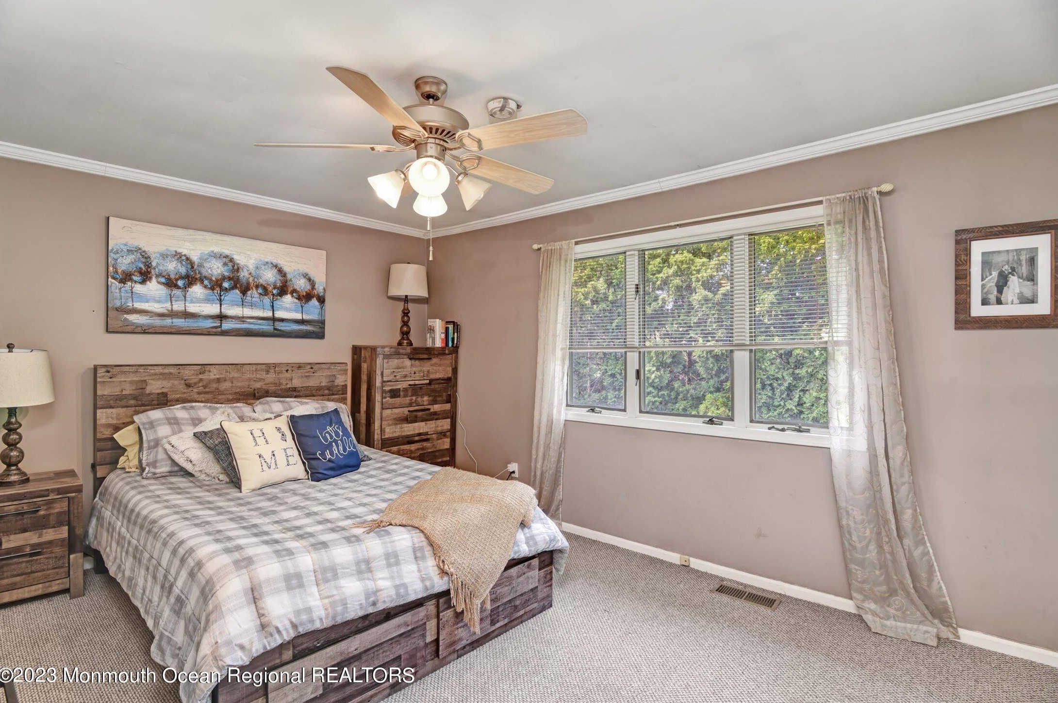 231 Grant Ave, Pompton Lakes NJ  07442-1100 exterior