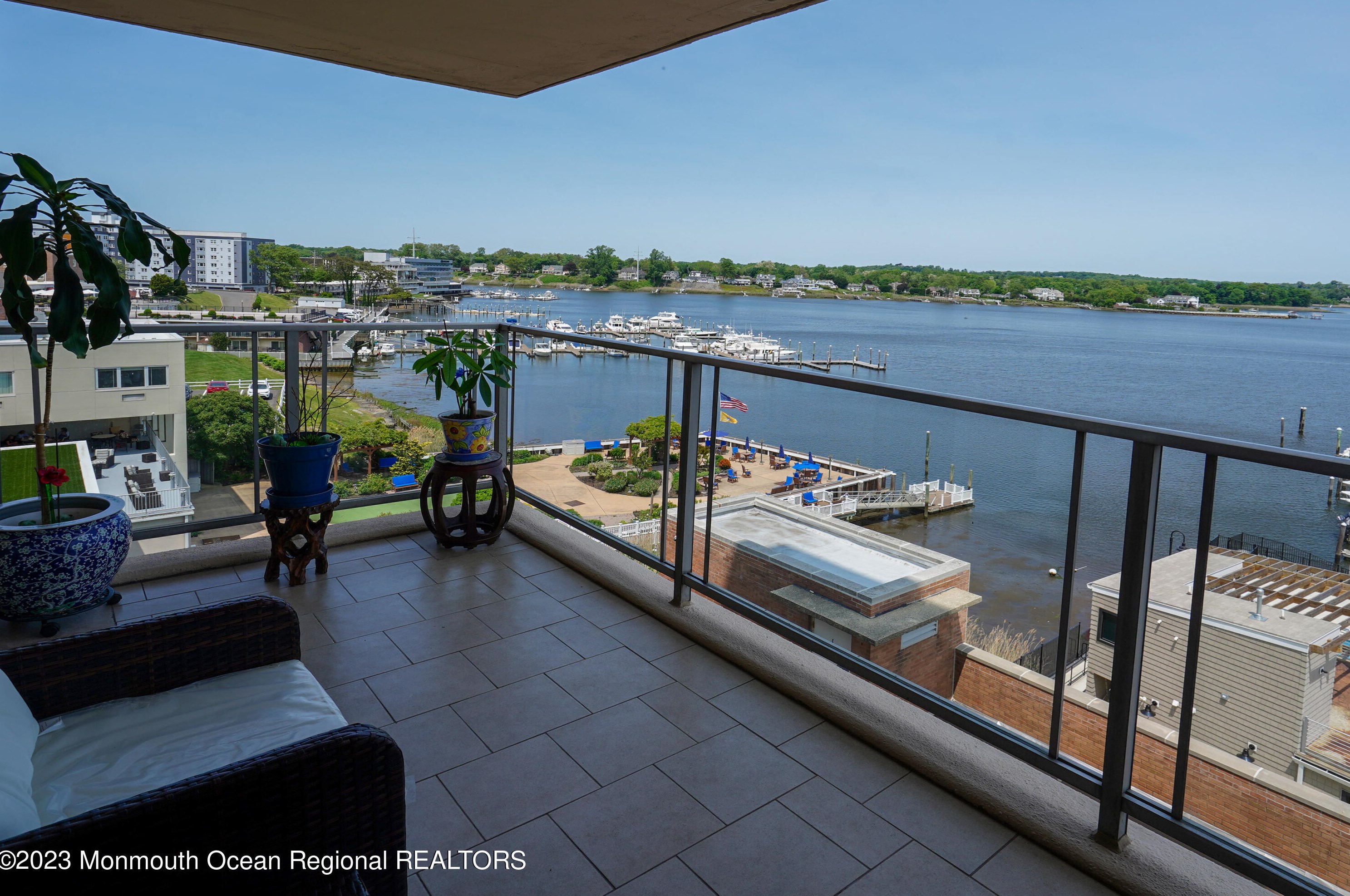 28 Riverside Ave #3n, Tinton Falls, NJ 07701