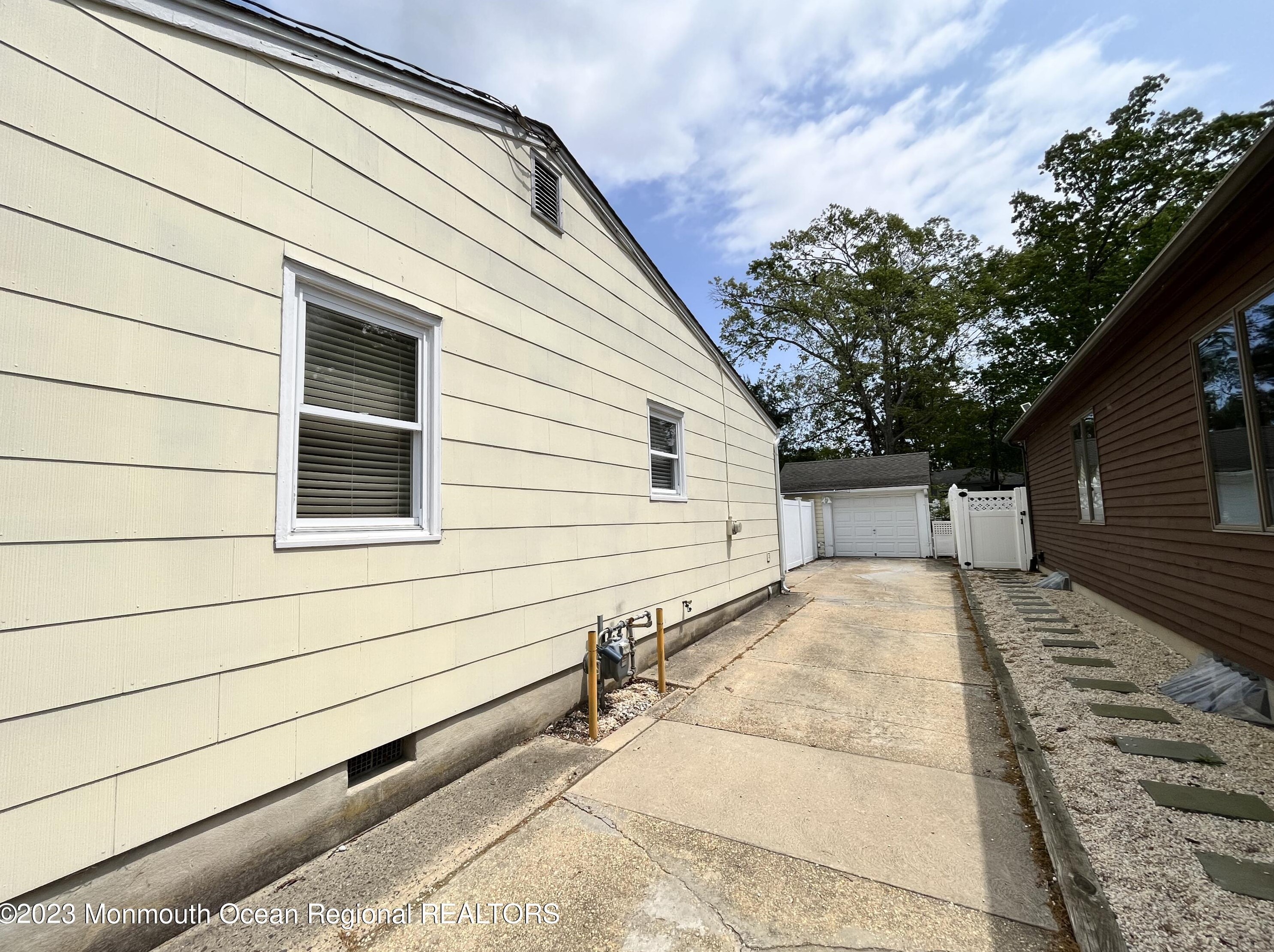 620 Mistletoe Ave, Point Pleasant Beach, NJ 08742