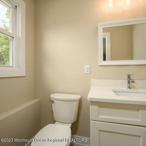 117 Lemon Rd, Wall Township NJ  07727-3537 exterior