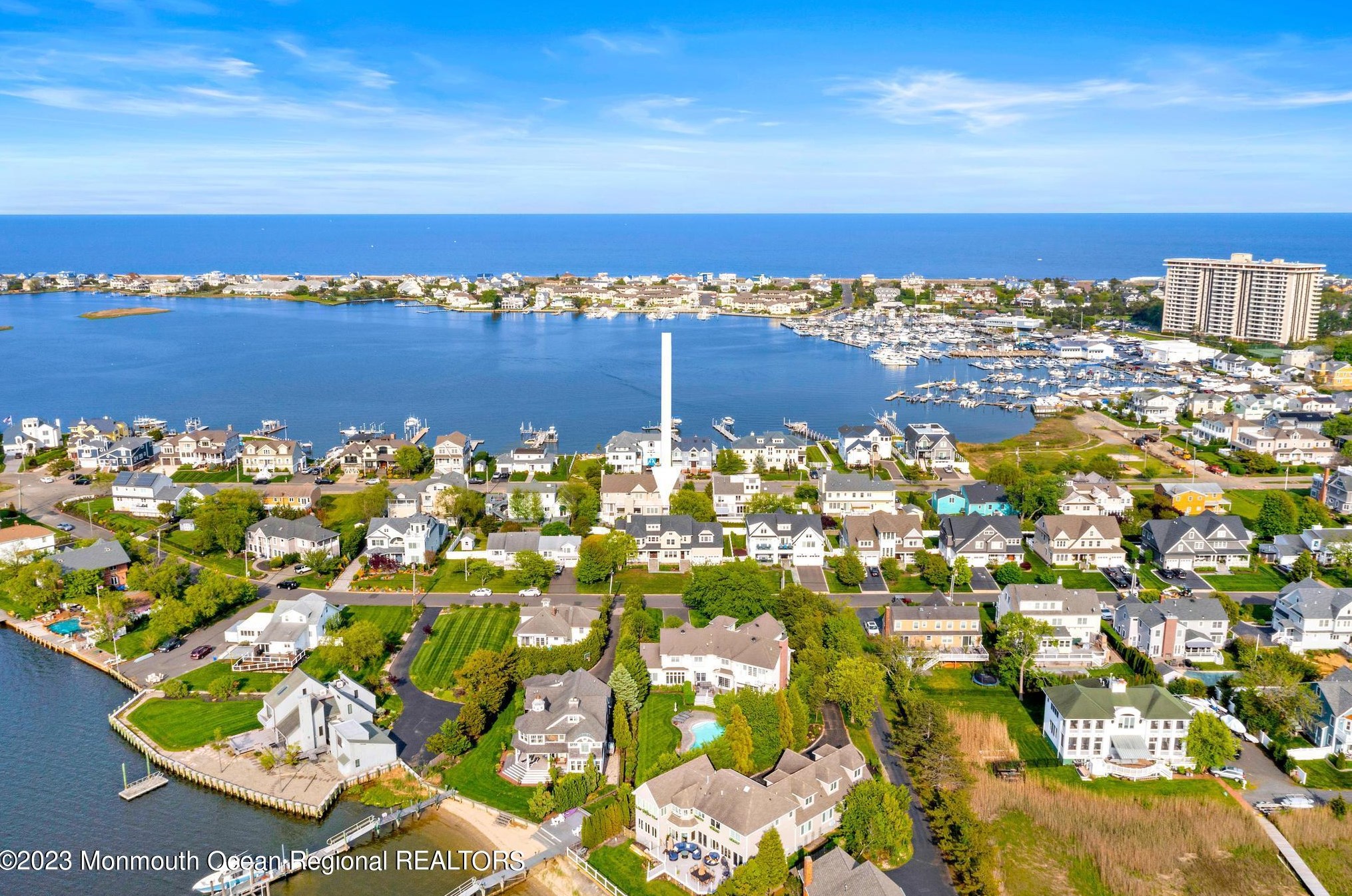 57 Navesink Dr, Monmouth Beach, NJ 07750