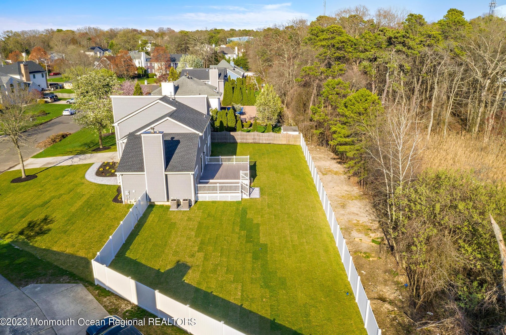 25 Delta Dr, Tinton Falls, NJ 07712