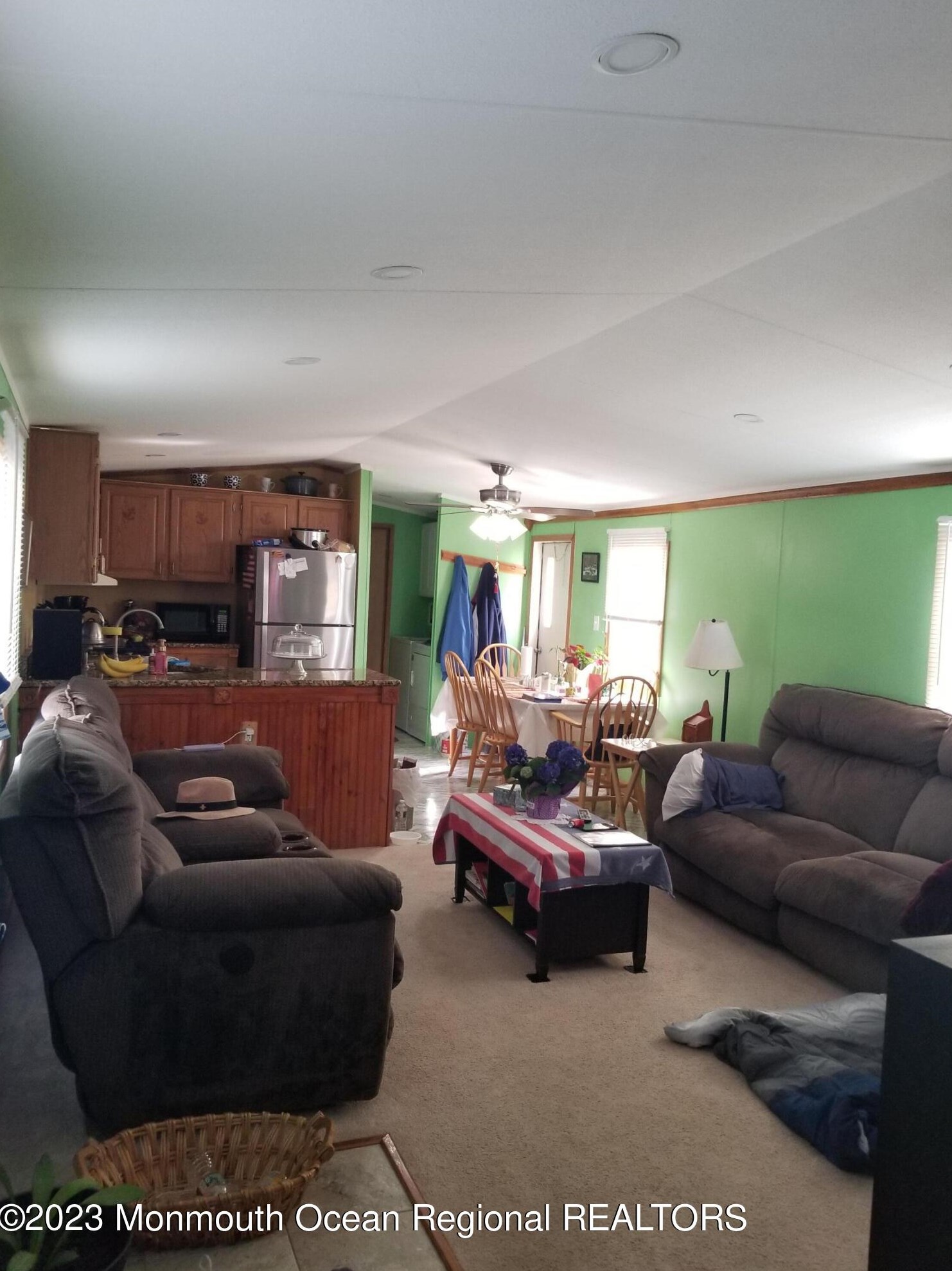 73 Ellie St, Hazlet, NJ 07730