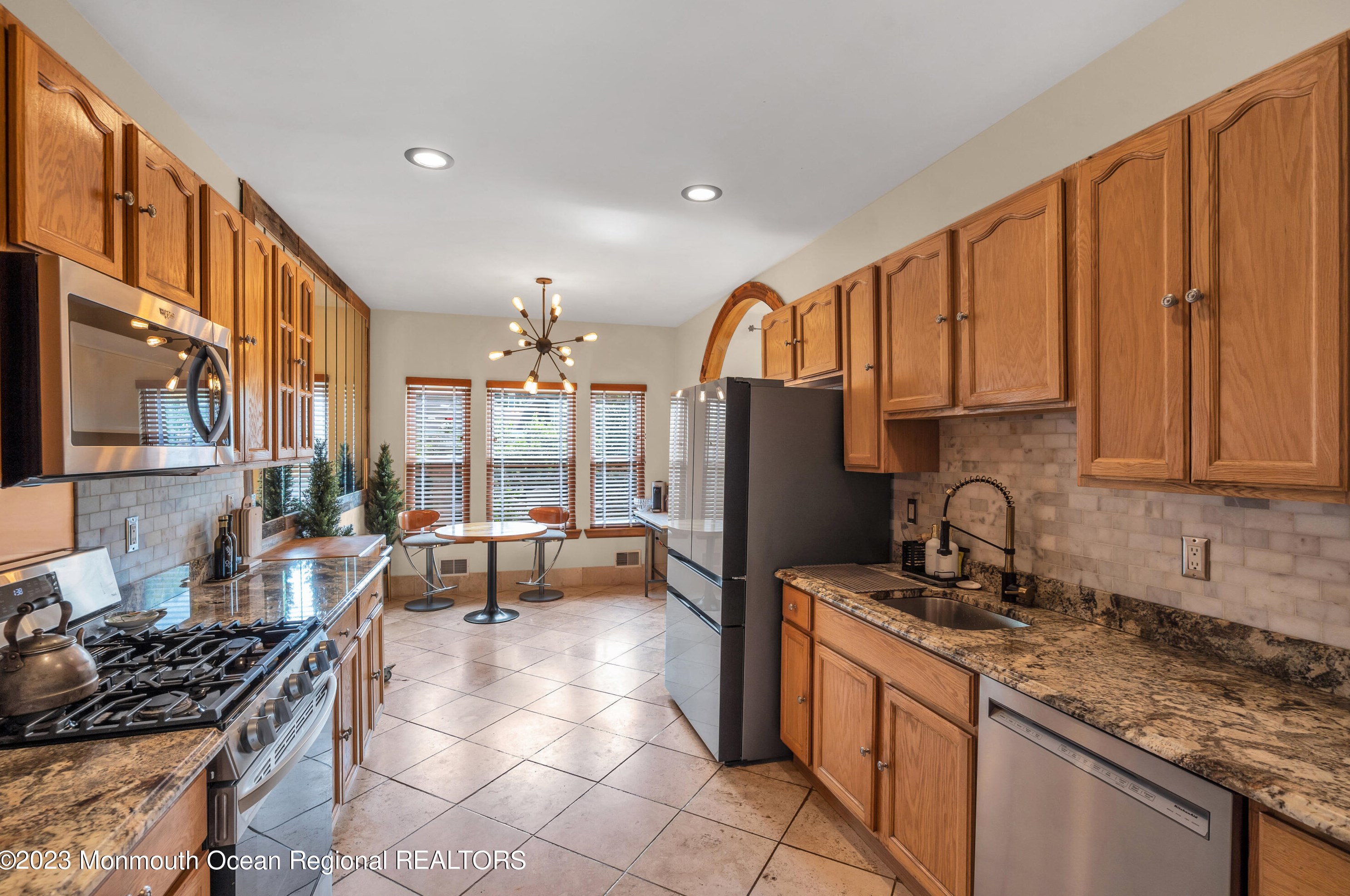 716 11th Ave, Toms River NJ  08757-1741 exterior