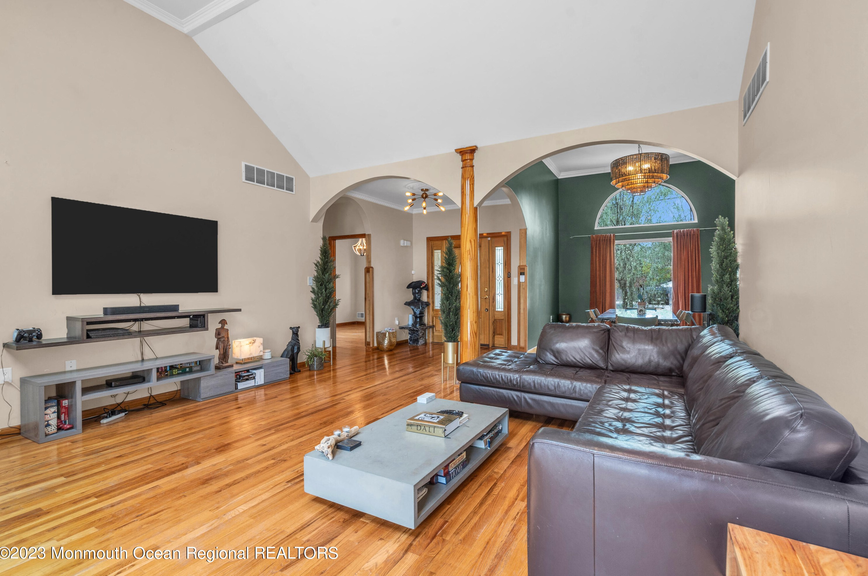716 11th Ave, Toms River NJ  08757-1741 exterior