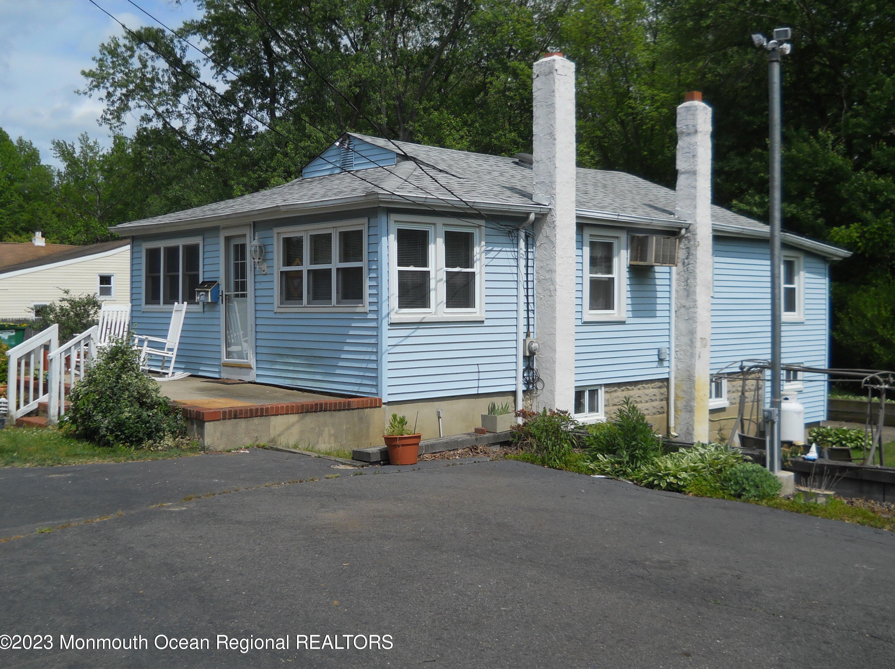 117 N Main St, Plumsted Township, NJ 08533