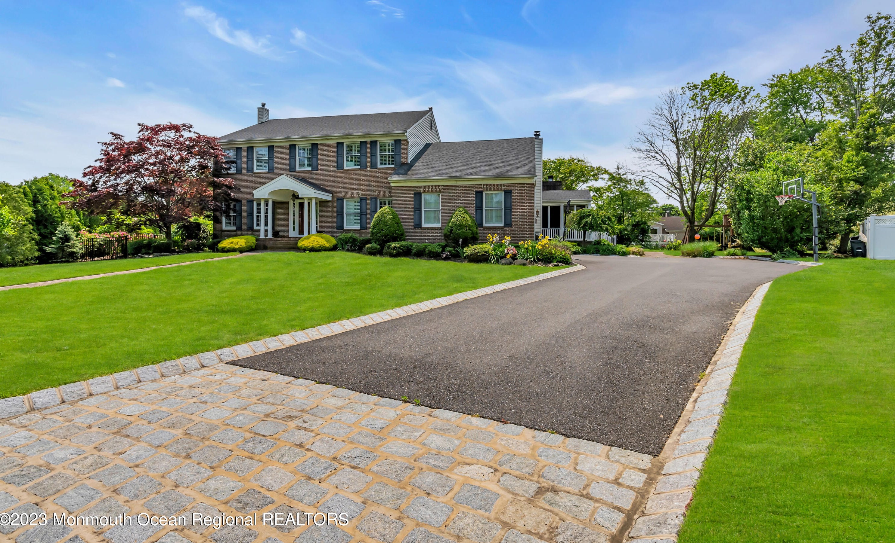 3 Fiore Ct, Oceanport, NJ 07757-1431