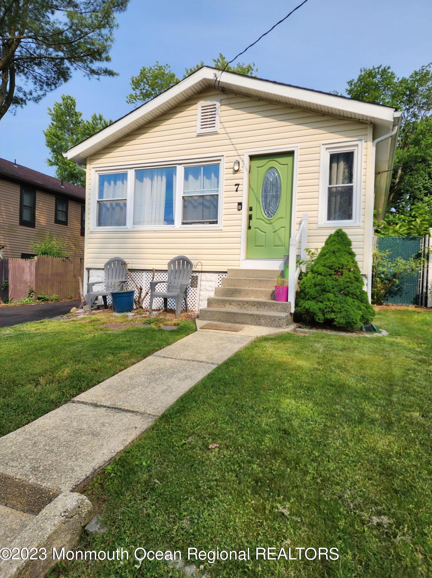 7 Olive St, Wall Township, NJ 07753