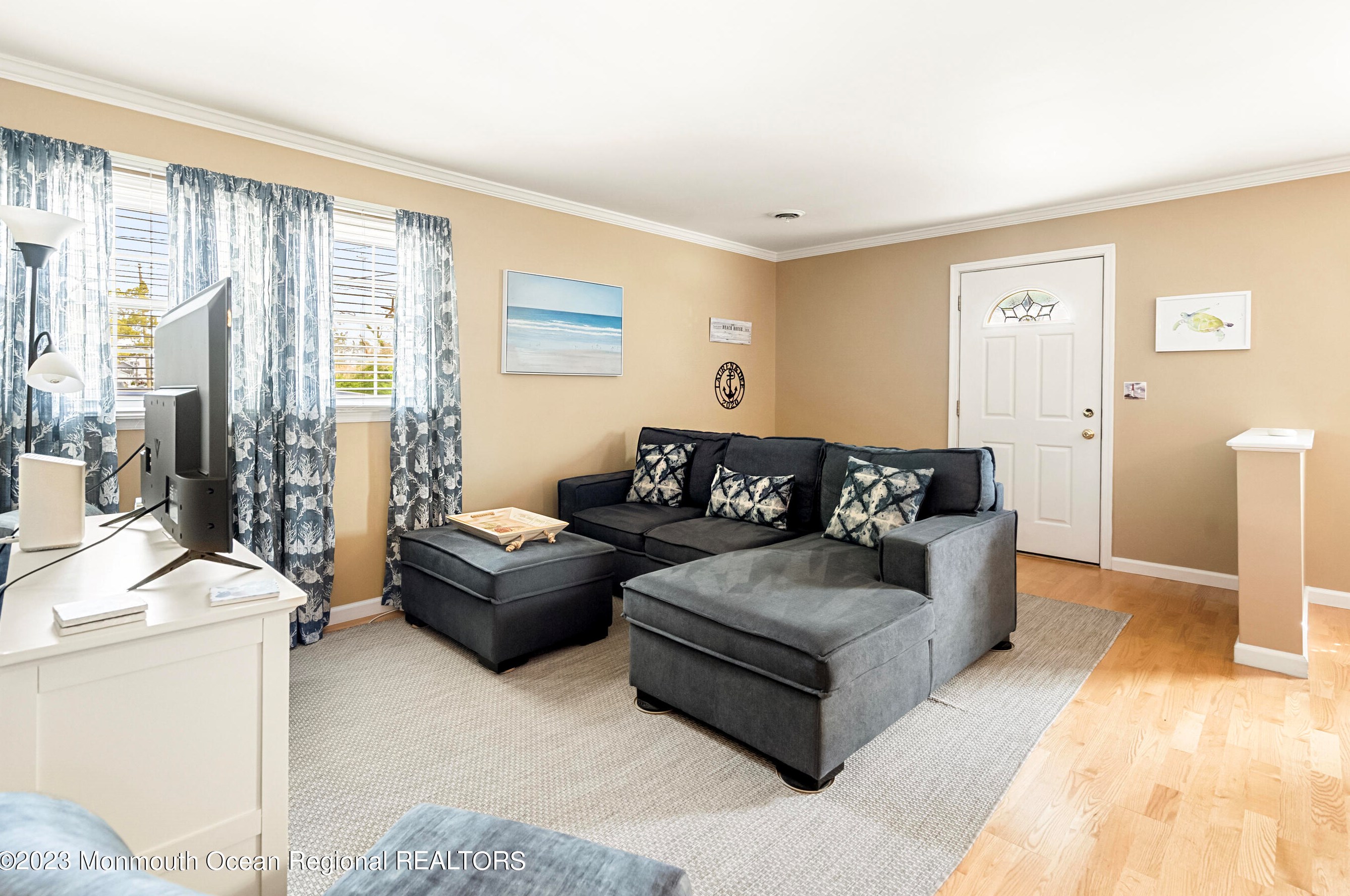 201 11th St, Barnegat Township NJ  08005-2522 exterior