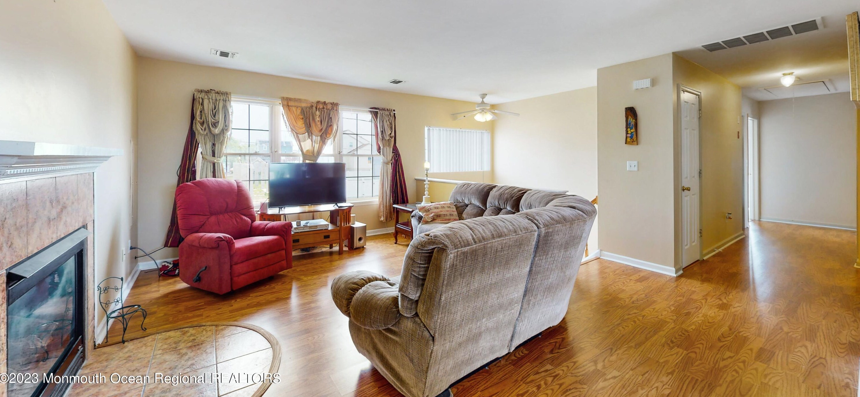 209 Raritan St, Keyport, NJ 07735