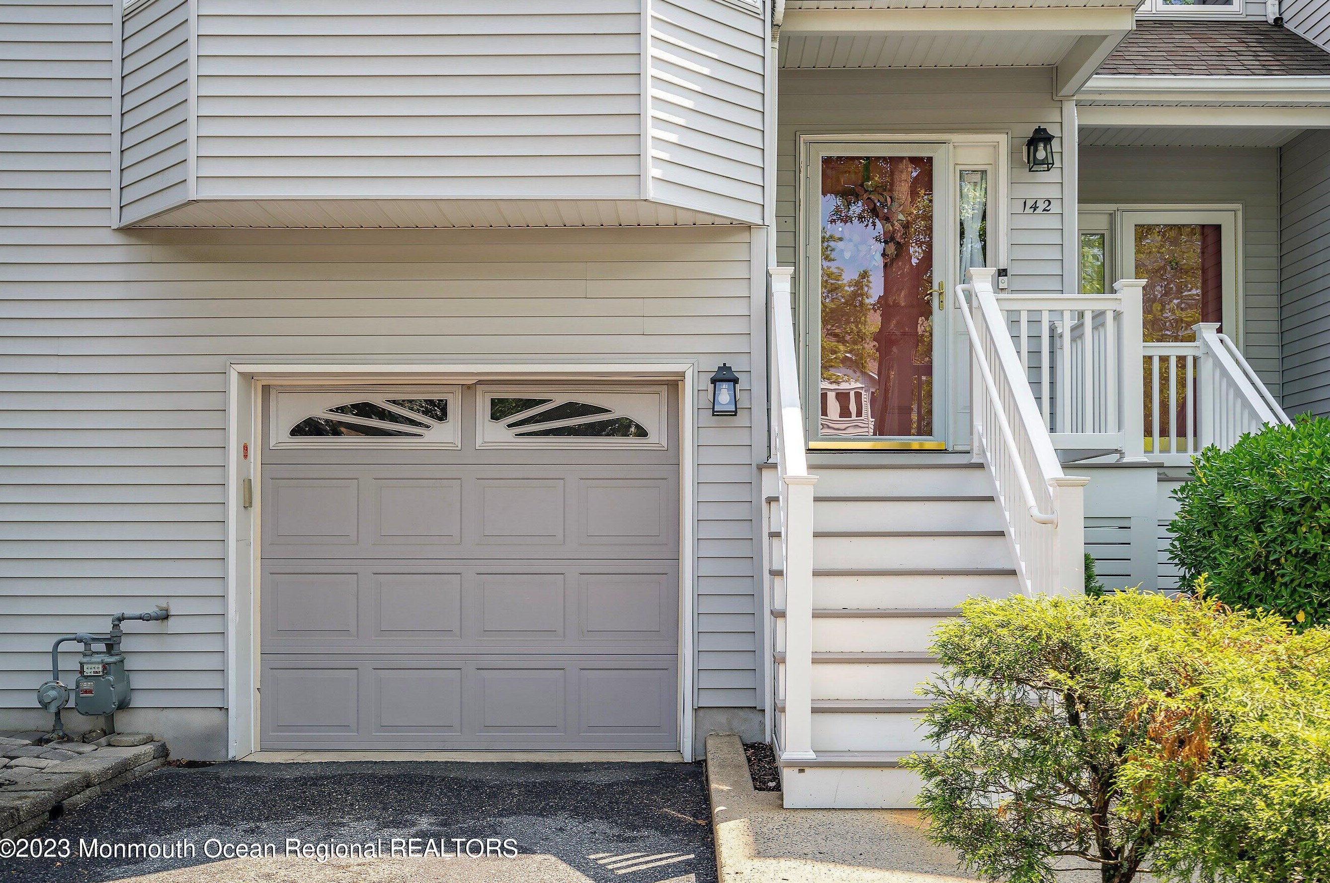 142 Orchid Ct #142, Toms River, NJ 08753