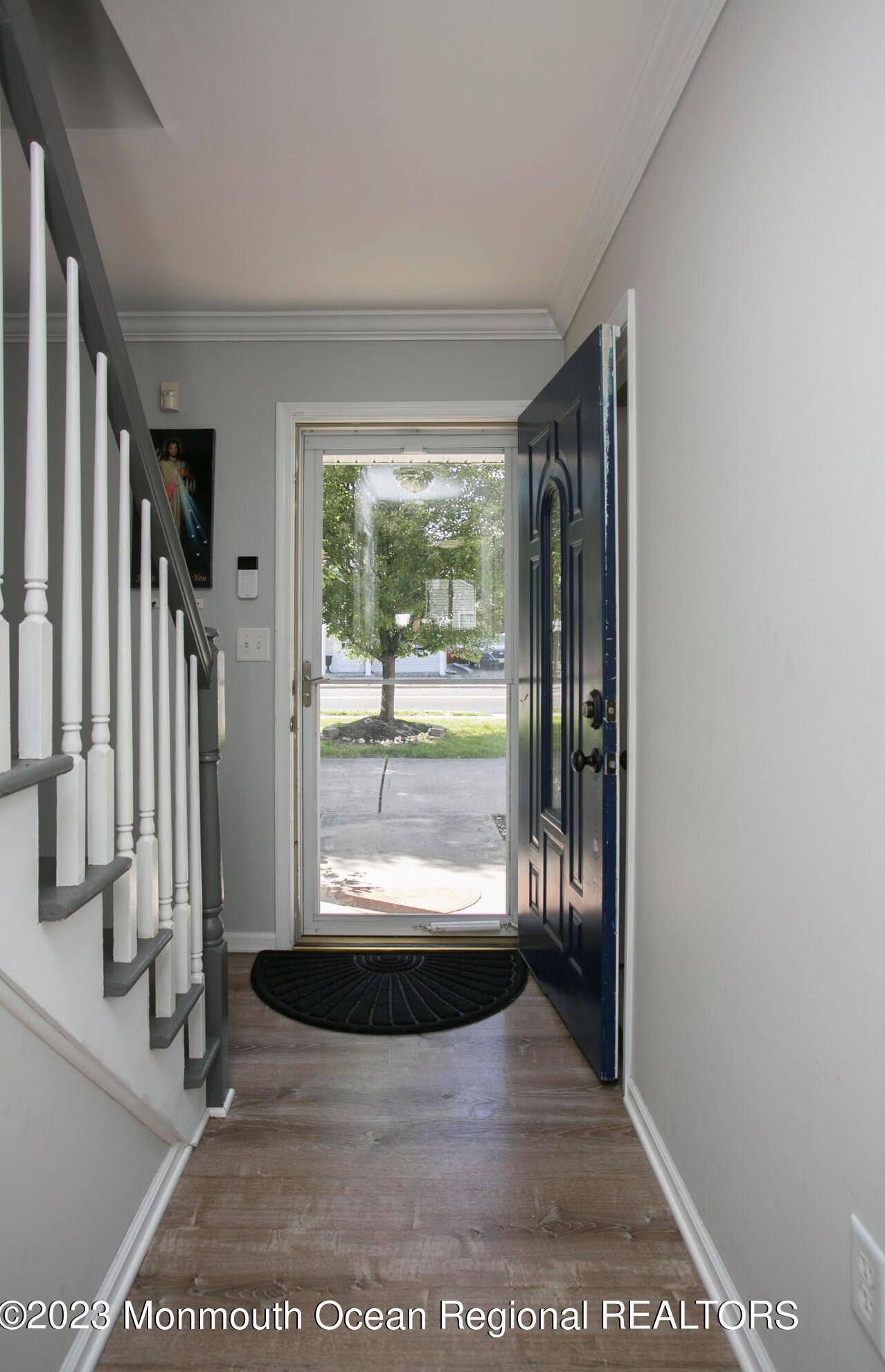 211 Lower Main St, Matawan NJ  07747-1041 exterior