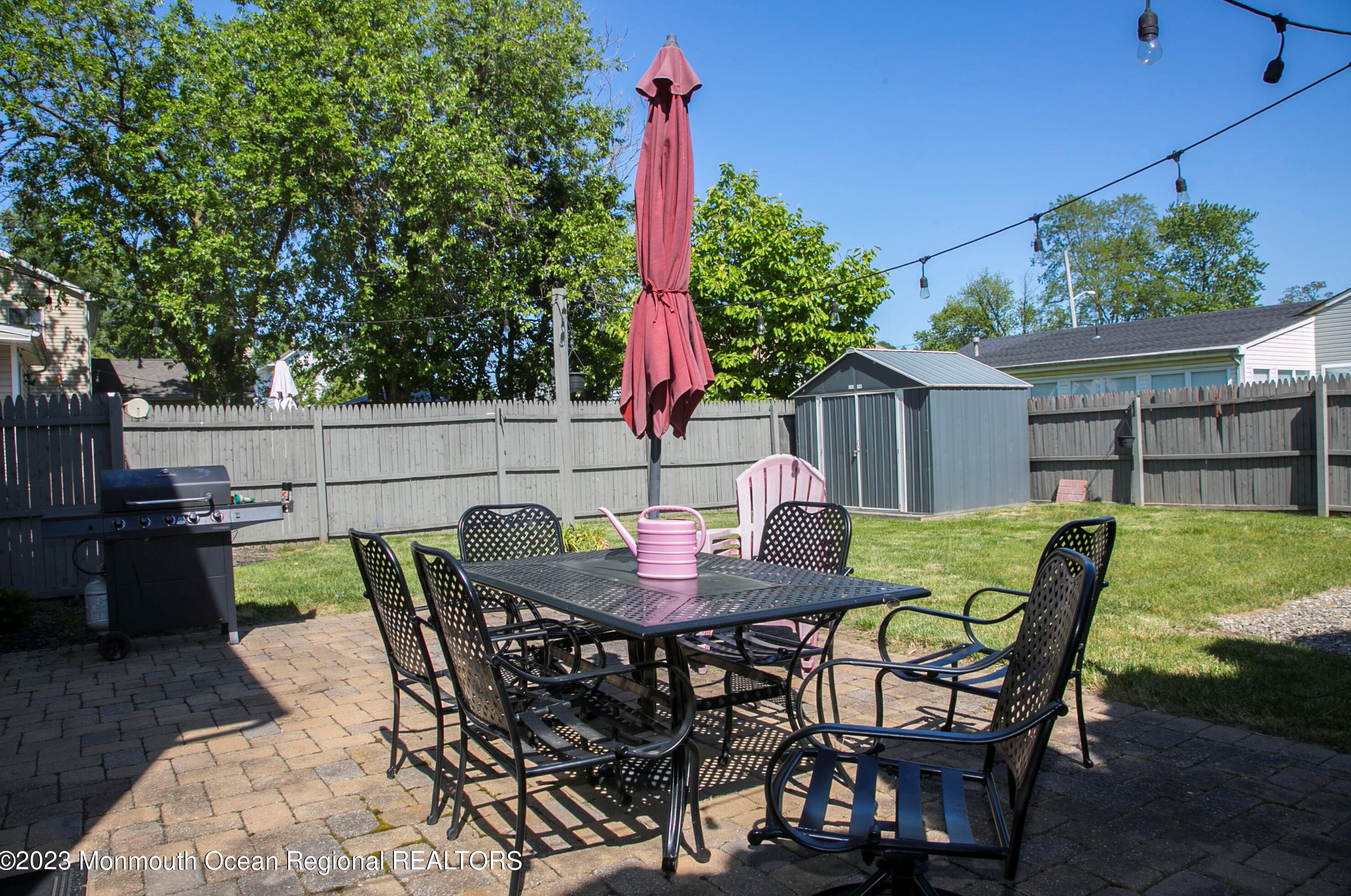 211 Lower Main St, Matawan NJ  07747-1041 exterior