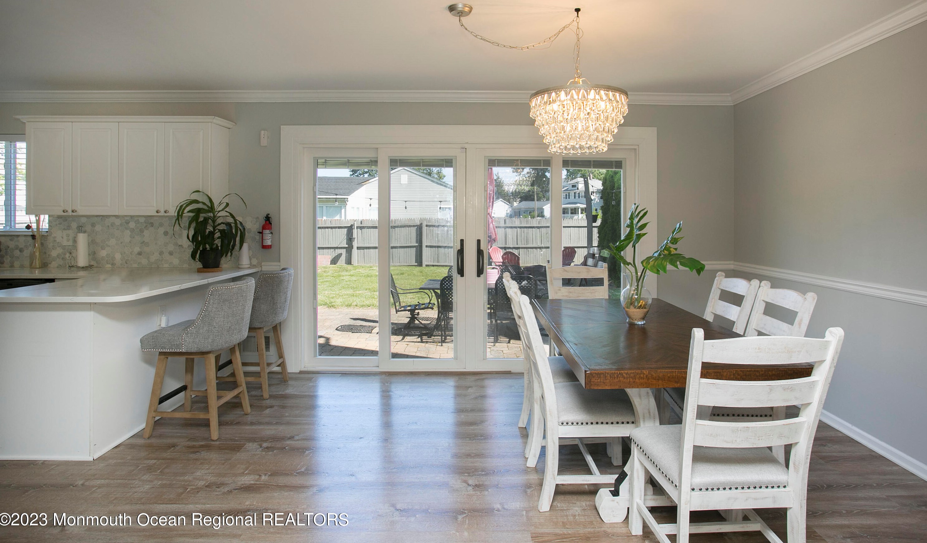 211 Lower Main St, Matawan NJ  07747-1041 exterior