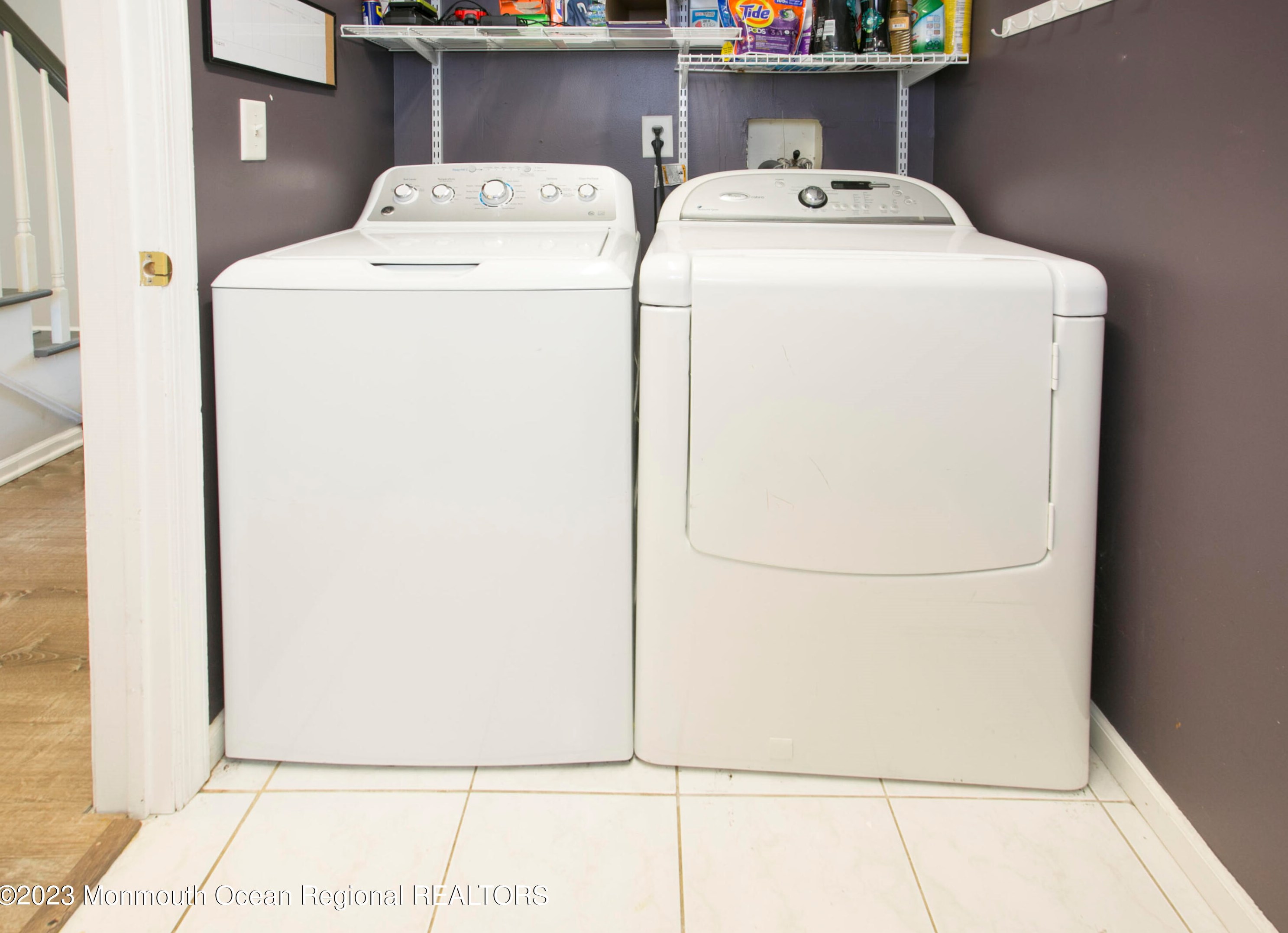 211 Lower Main St, Matawan NJ  07747-1041 exterior