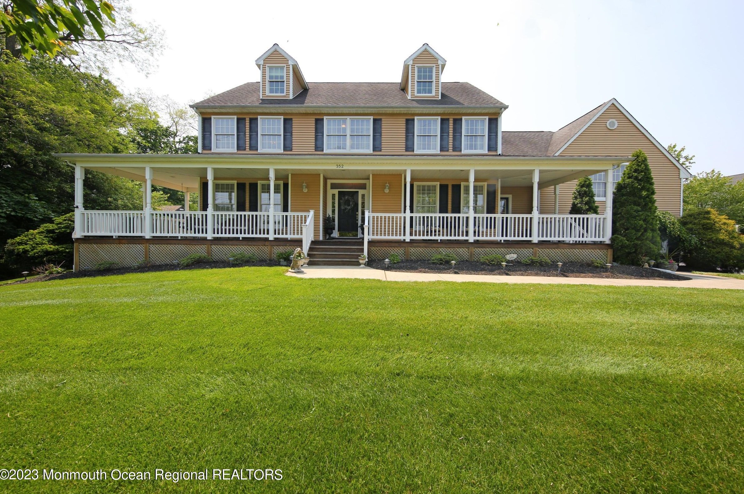 352 Leonardville Rd, Middletown, NJ 07748