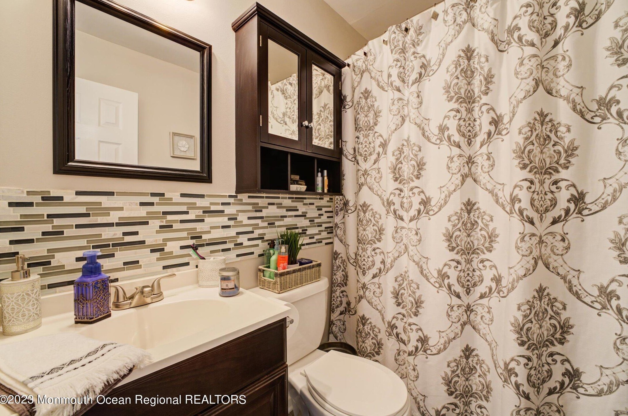 144 Westchester Dr, Tuckerton NJ  08087-3016 exterior