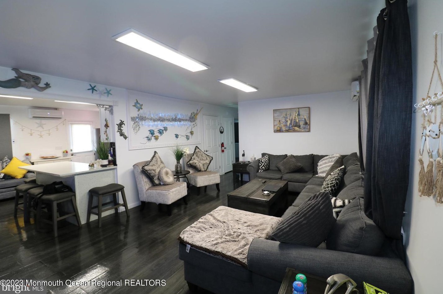 919 Radio Rd, Tuckerton NJ  08087-1601 exterior