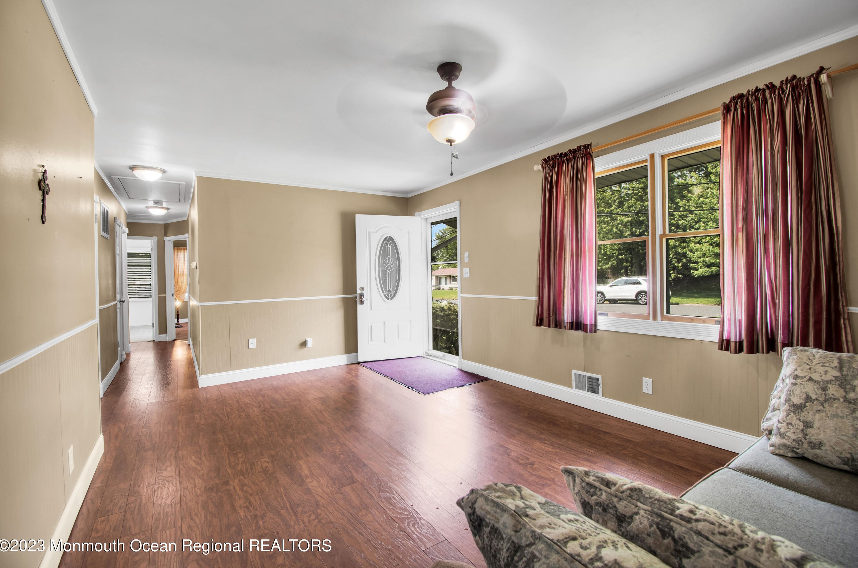 3 Redwood Rd, Wall Township NJ  07731-1327 exterior