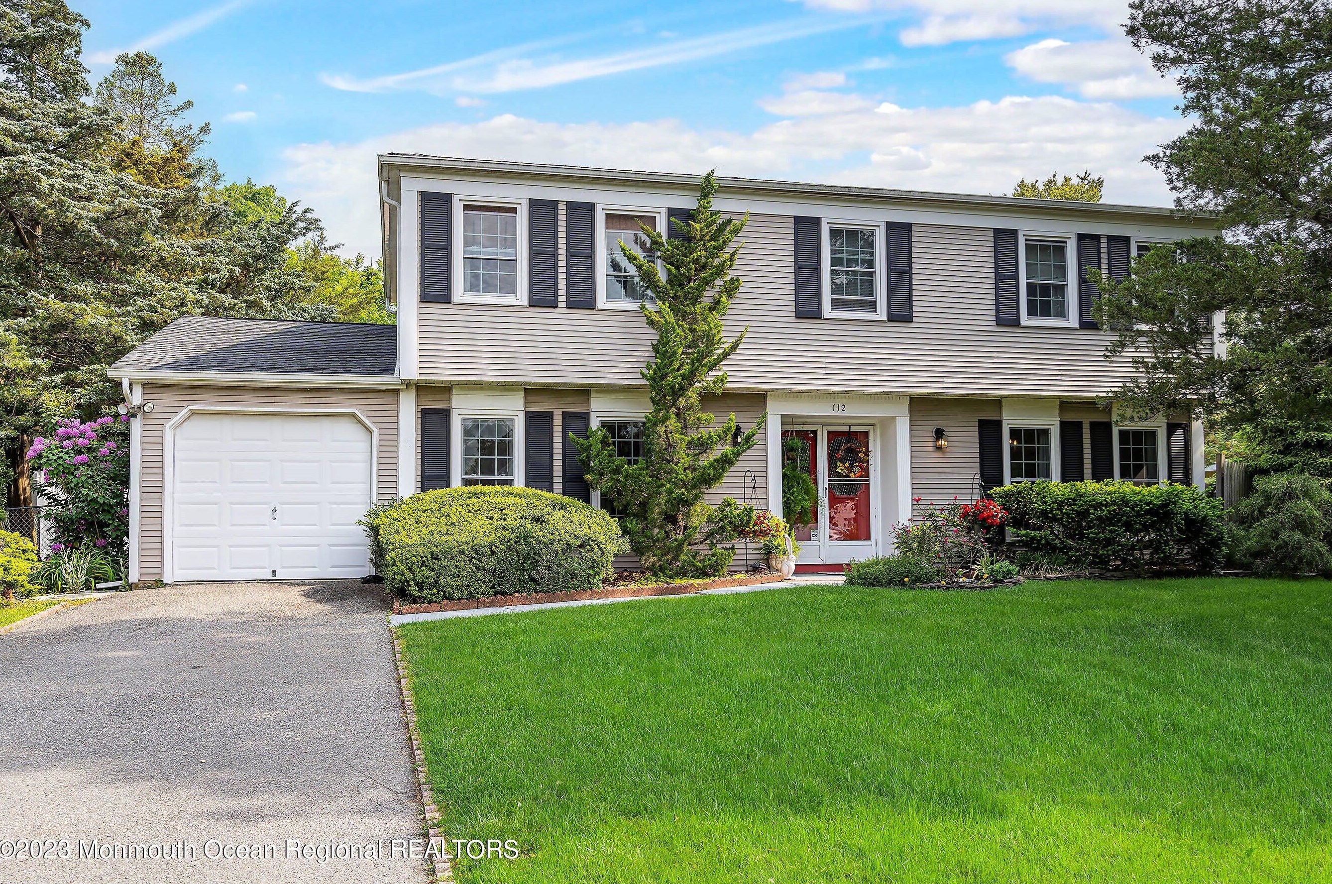 112 Walchest Dr, Toms River, NJ 08753
