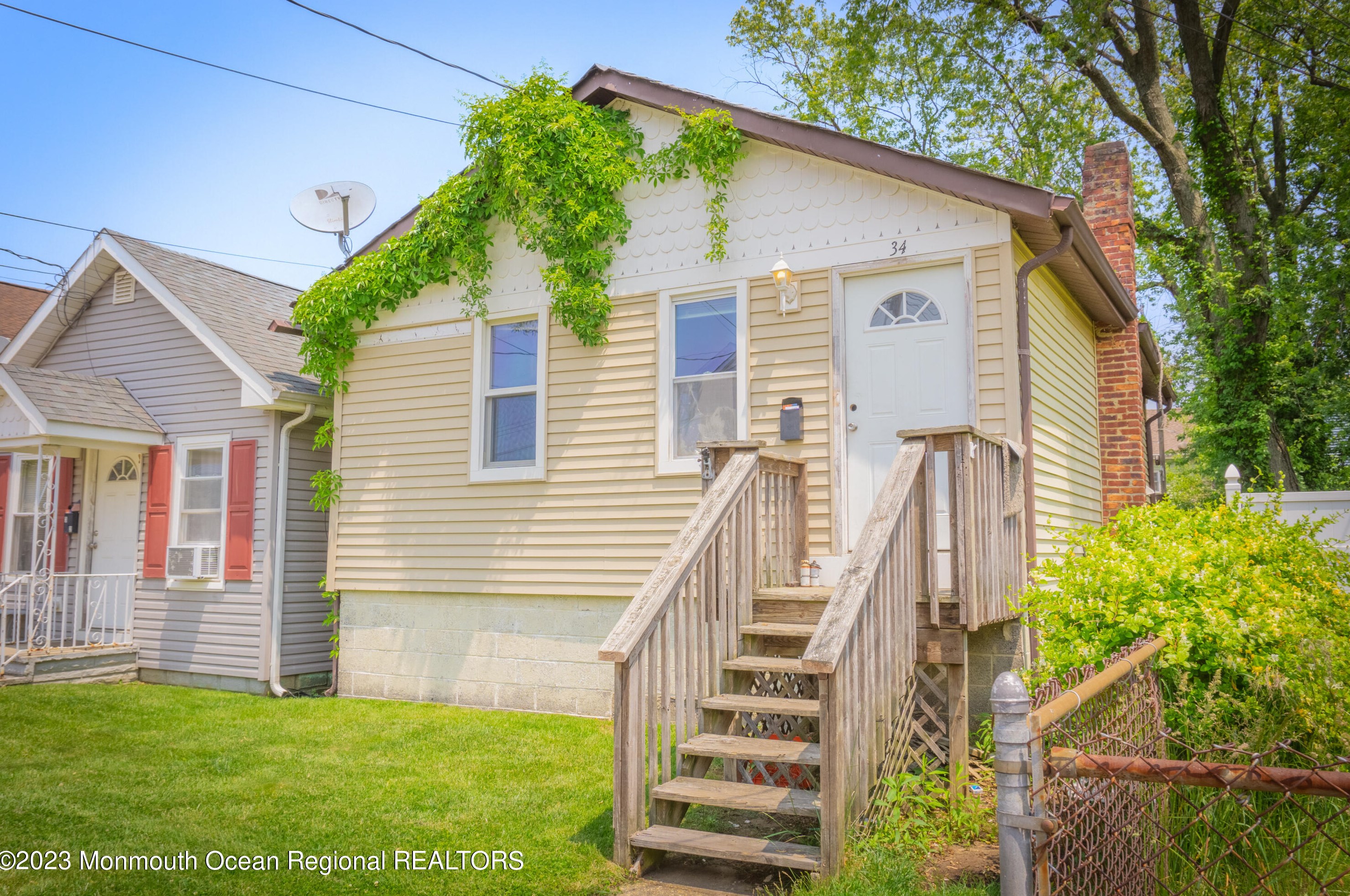 34 Myrtle Ave, Ideal Beach NJ  07734-1546 exterior