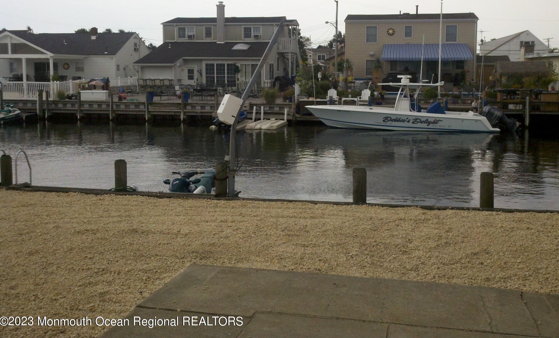 5 Cruiser Ct, Toms River, NJ 08753-6246