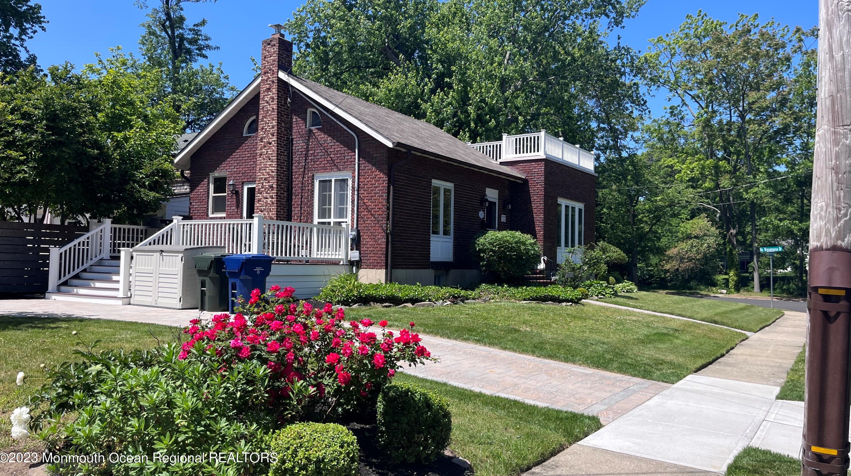 1421 Edgewood Ave, Tinton Falls, NJ 07712