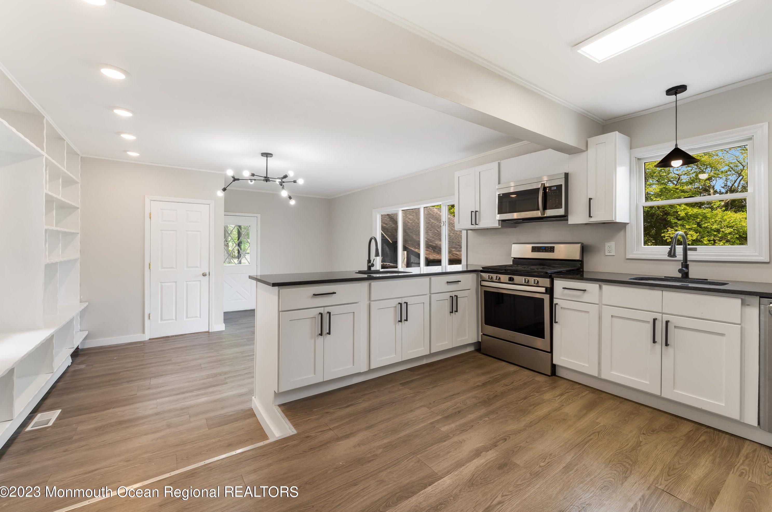 1658 Old Freehold Rd, Toms River, NJ 08755-2182