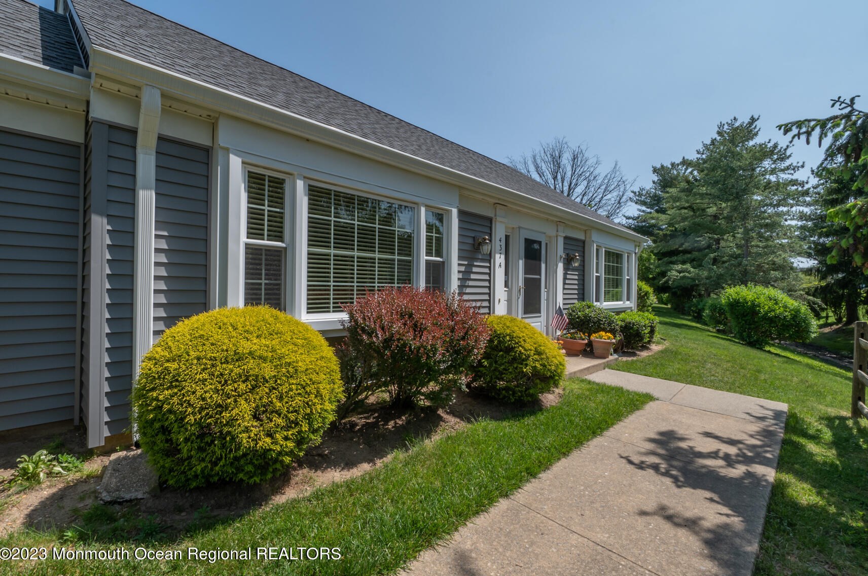 437 Newport Way #a, Monroe Twp, NJ 08831