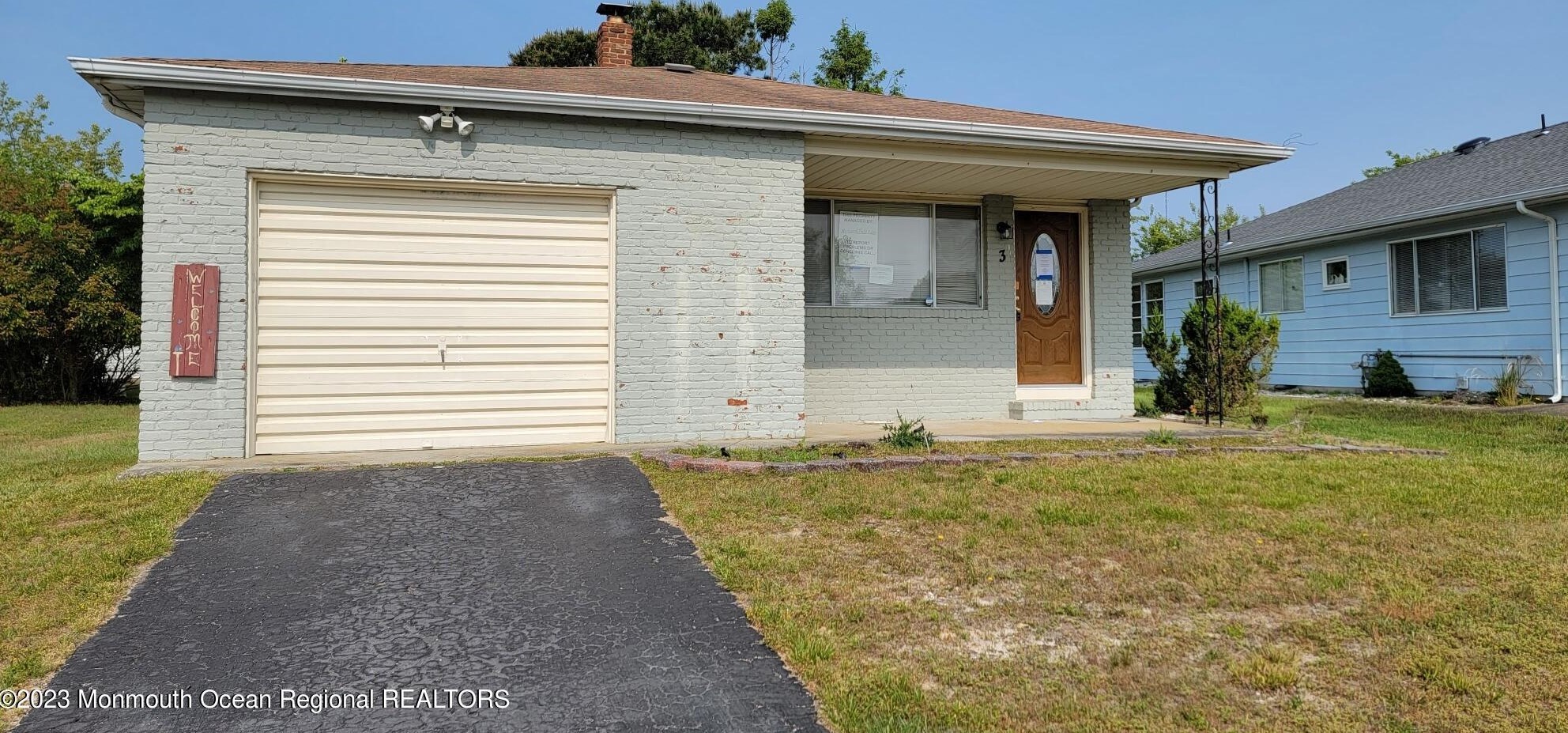3 New Castle Ct, Toms River, NJ 08757