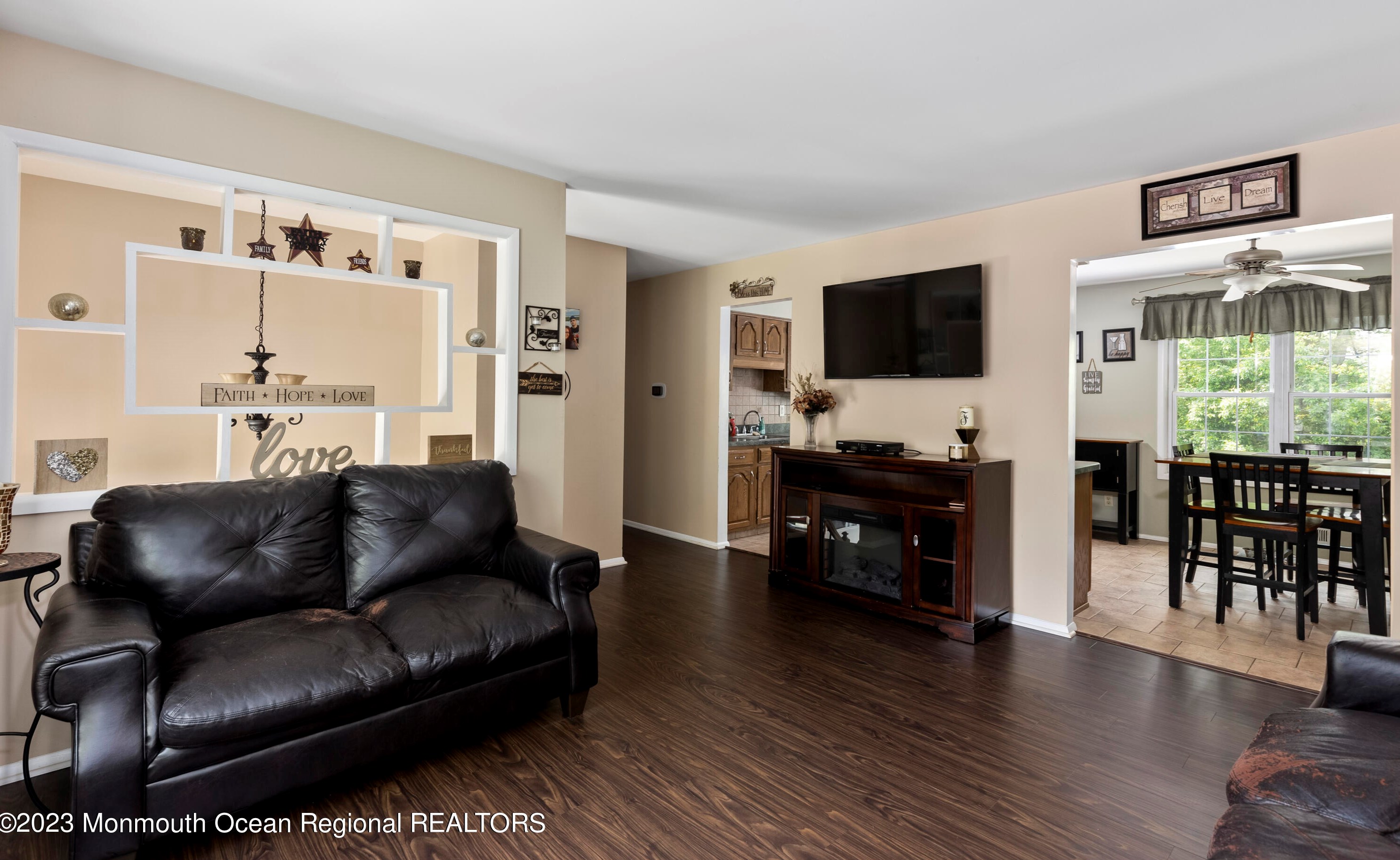 15 Newbury Cir, Wall Township, NJ 07731-2179