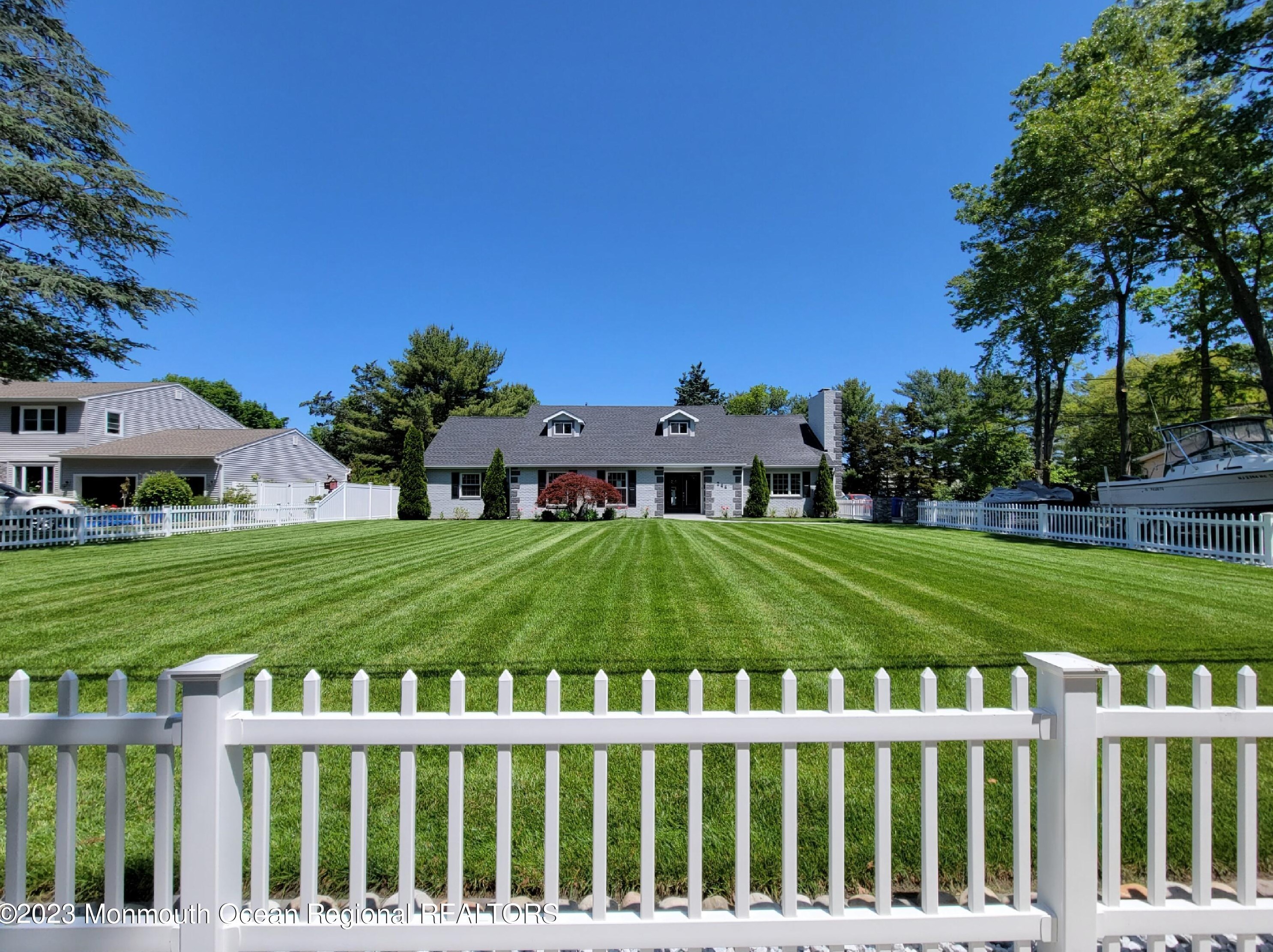 244 Genoa Ave, Toms River, NJ 08753