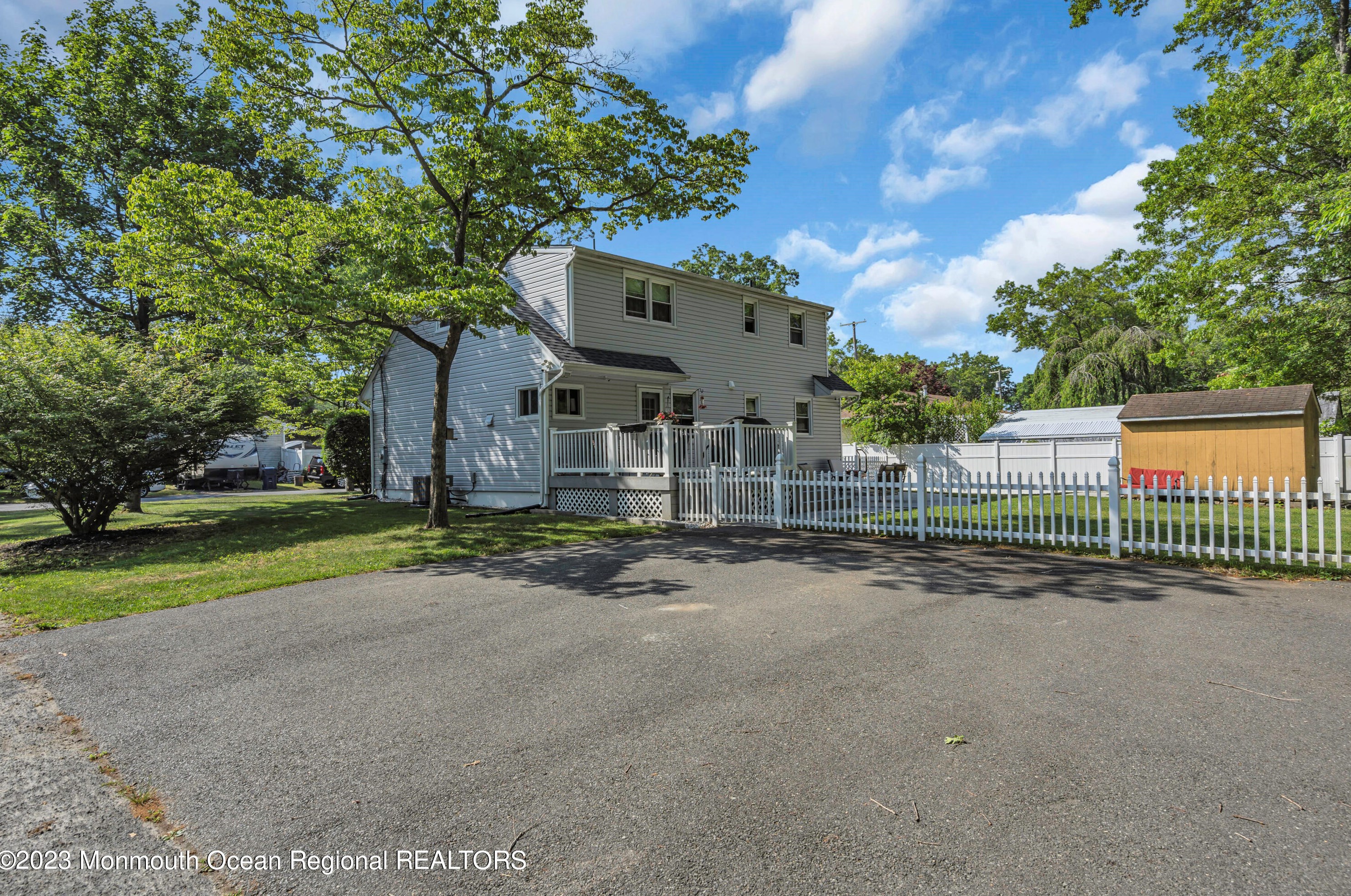 600 Forecastle Ave, Beachwood NJ 08722-2513 exterior