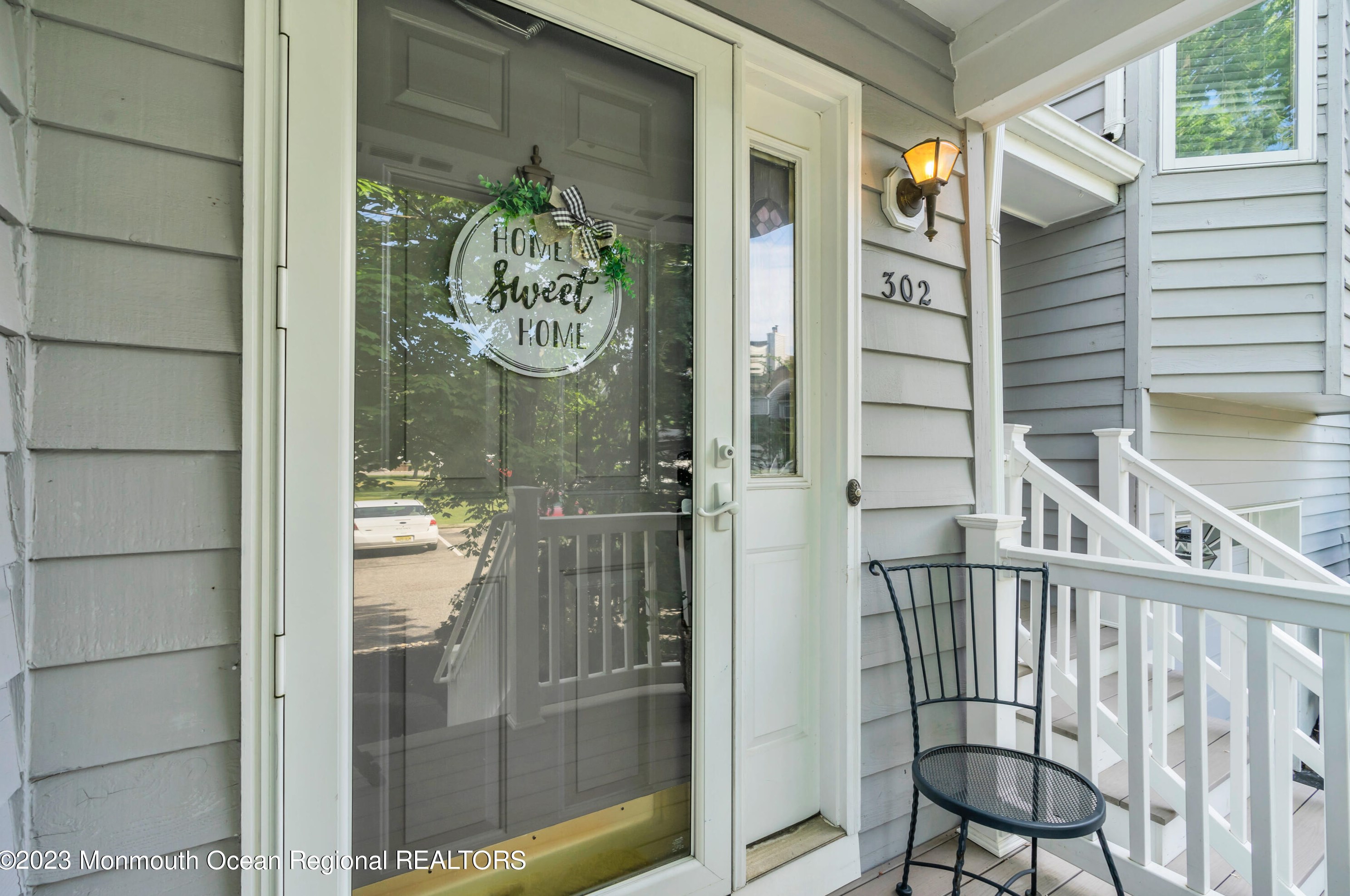 302 Scarlet Ct, Toms River, NJ 08753-1318