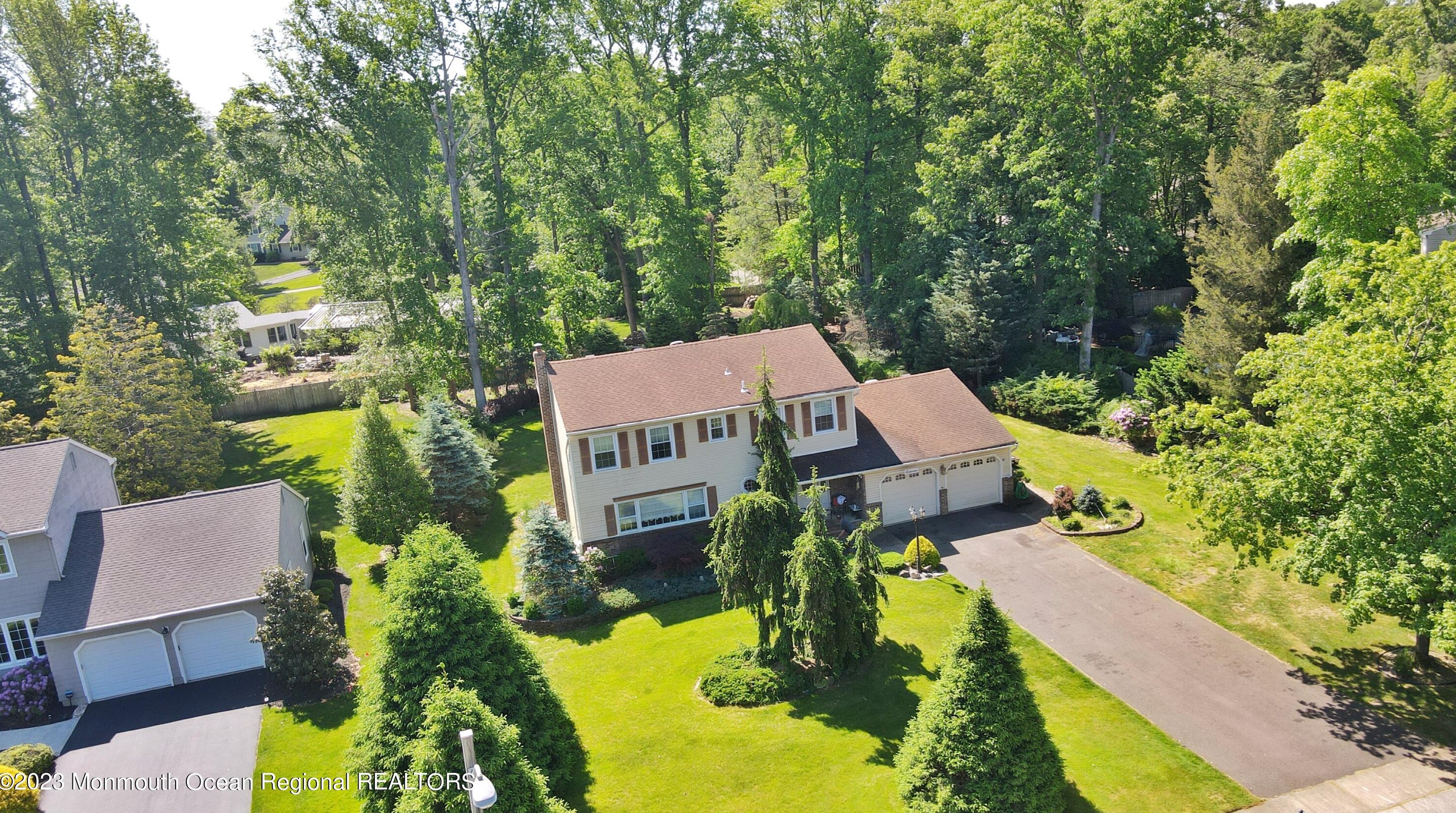11 Grant Rd, Millstone Township, NJ 07726-1711