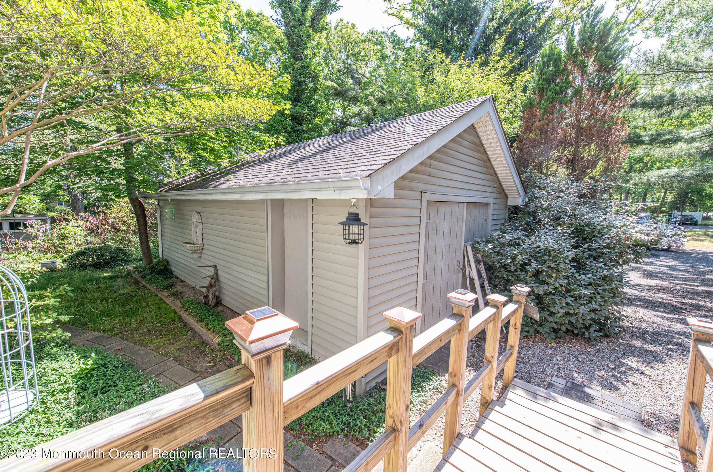 862 Bay Ave, Toms River, NJ 08753-3580