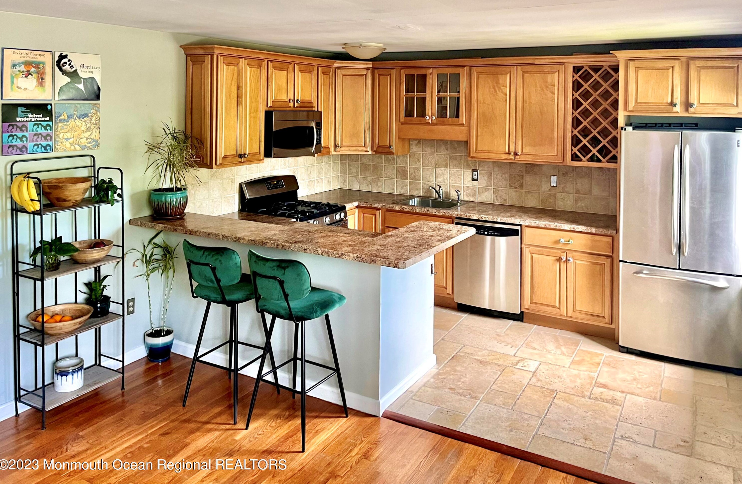 132 South St ##d, Tinton Falls, NJ 07701