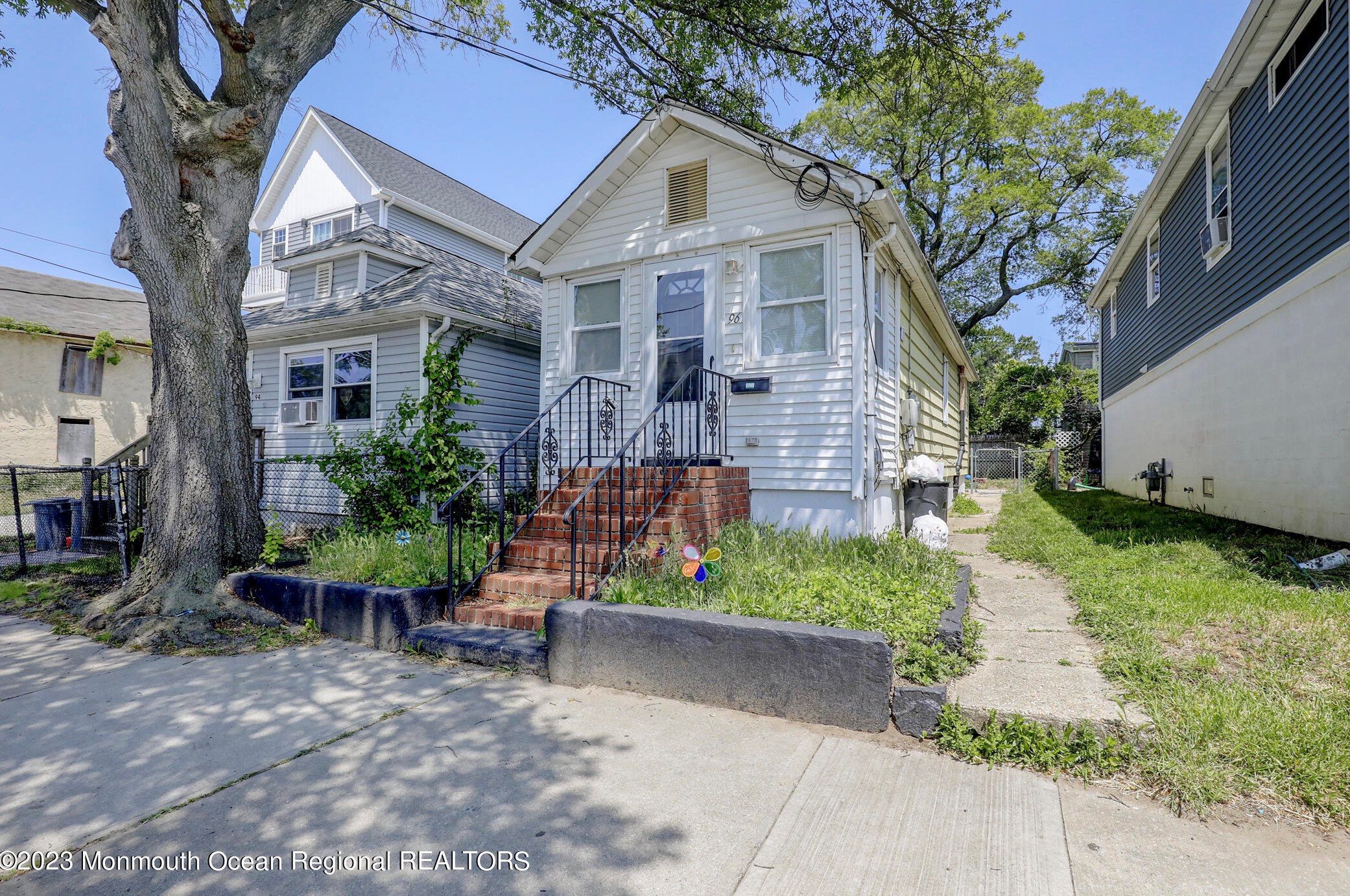 96 Raritan Ave, Ideal Beach, NJ 07734