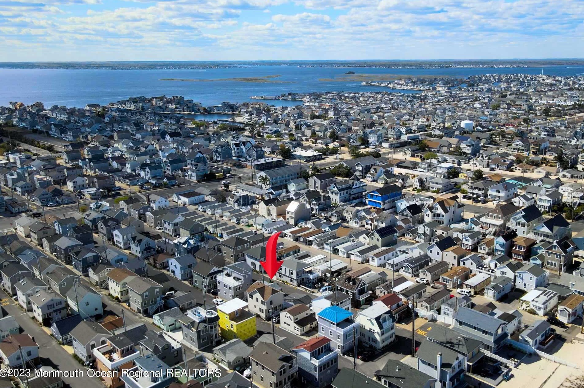 14 E Bay Way, Lavallette, NJ 08735