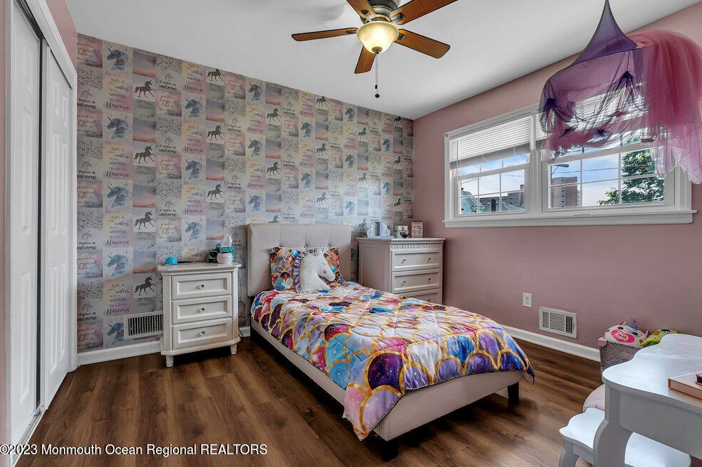 20 Monroe St, Keyport NJ  07735-1461 exterior