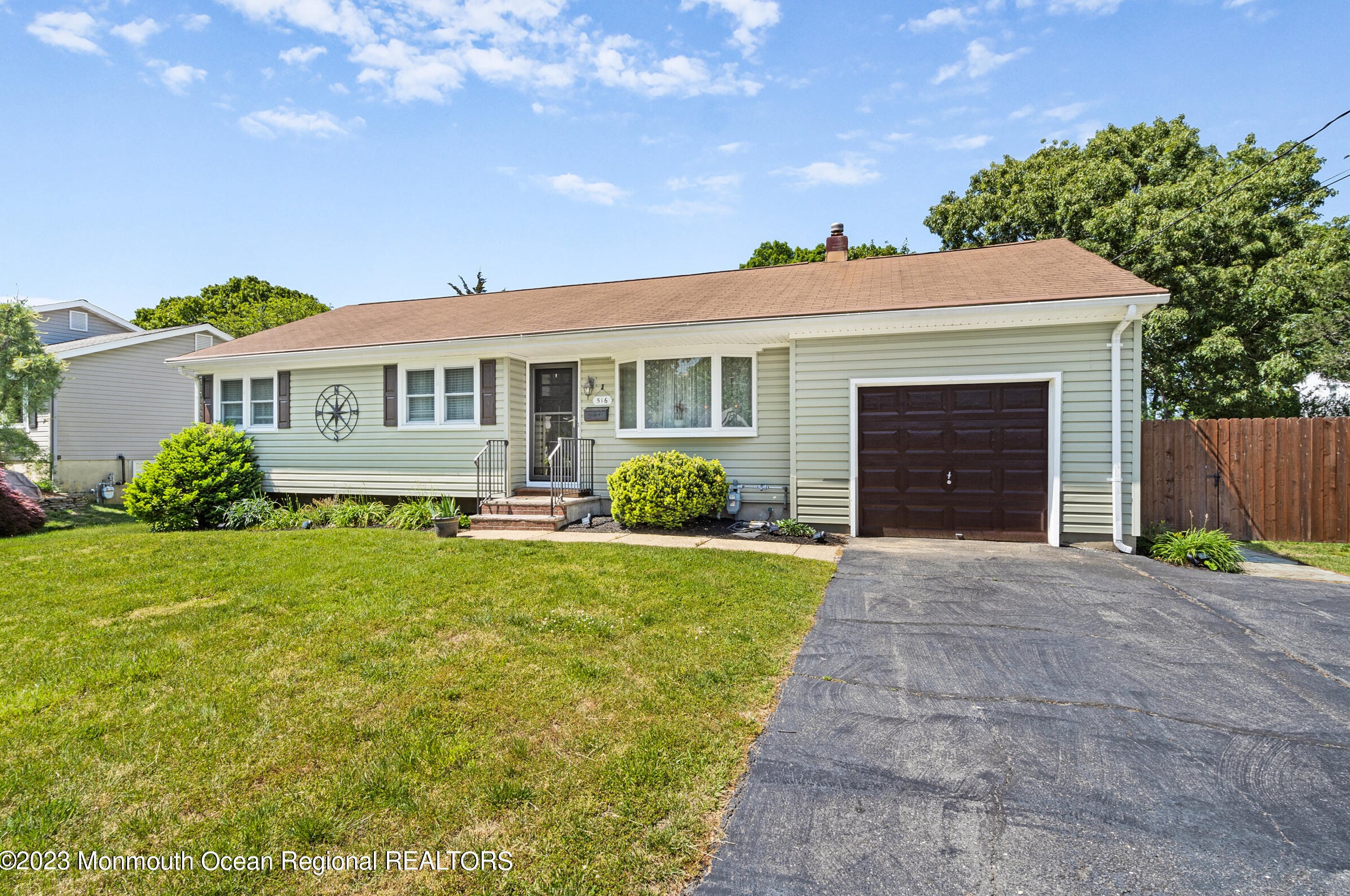 516 Nicholas Rd, Bricktown, NJ 08724