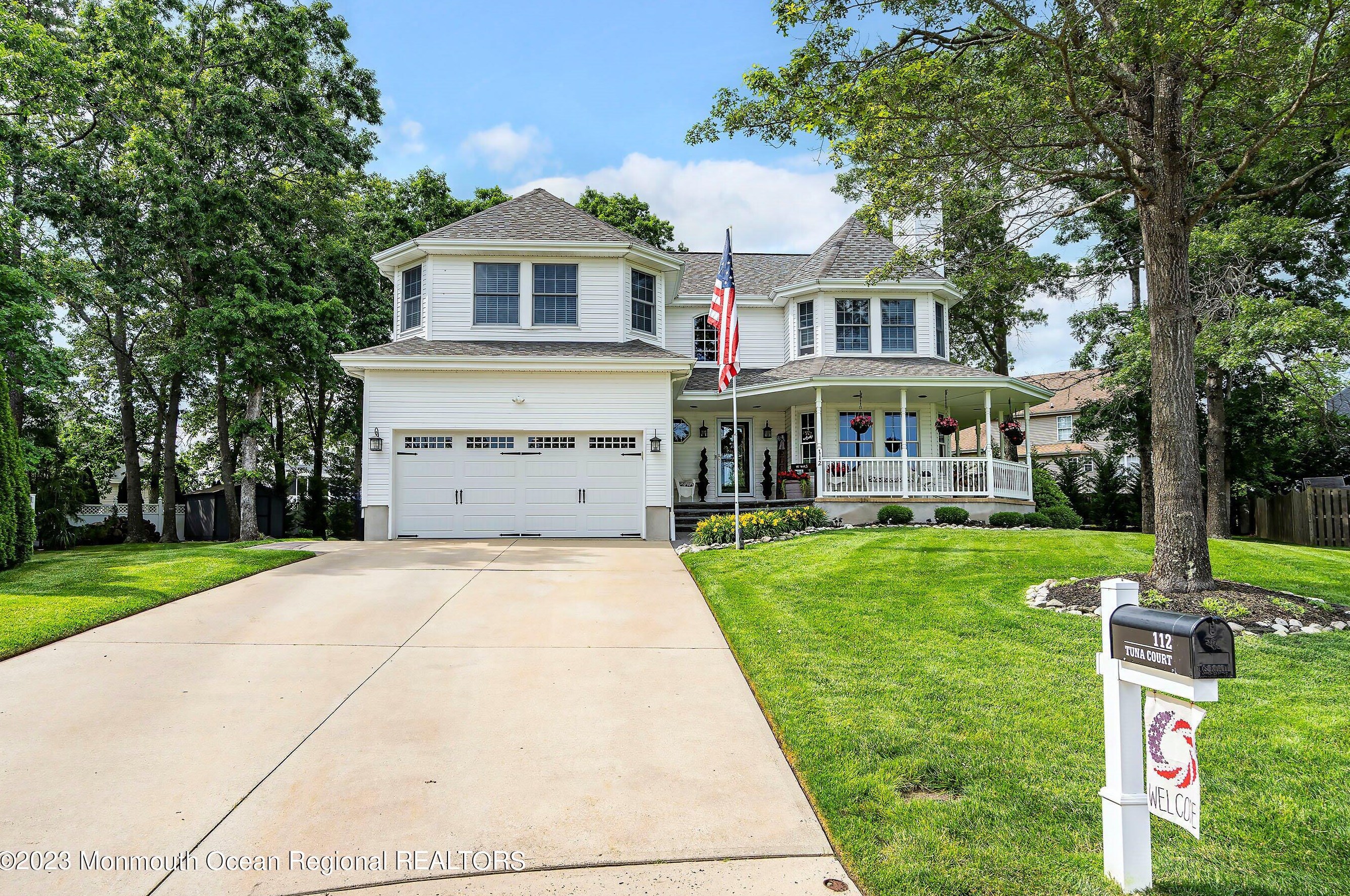 112 Tuna Ct, Cedar Bonnet Island, NJ 08050