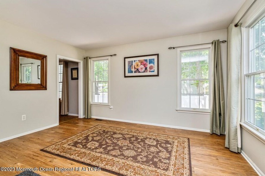 1085 Clearwater Ave, Stafford Township, NJ 08050