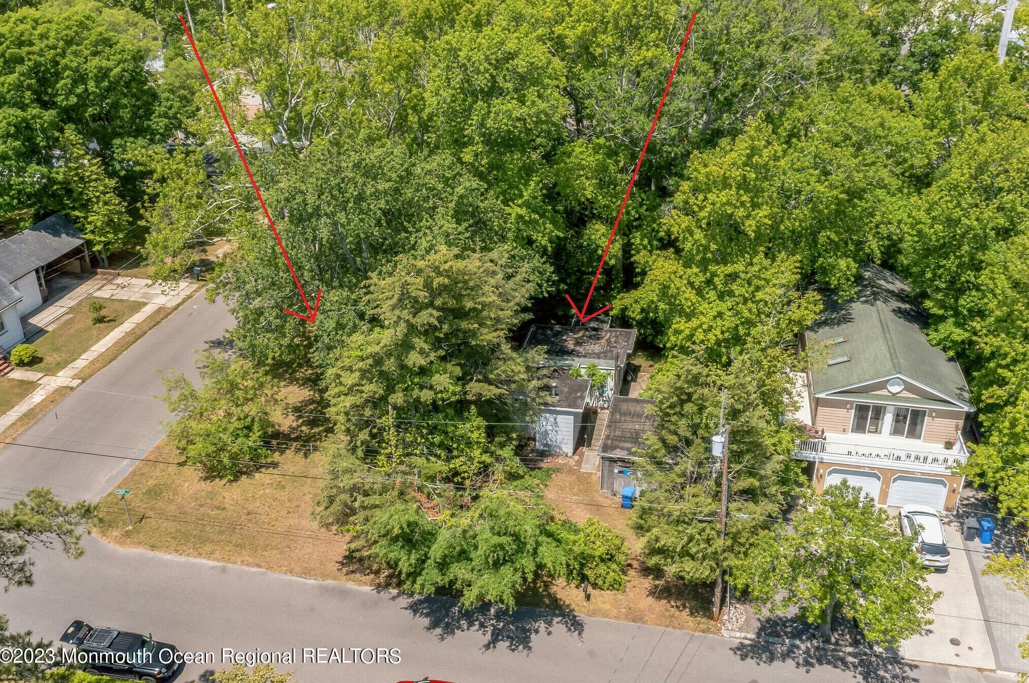 20 Oak St, Cedar Bonnet Island, NJ 08050